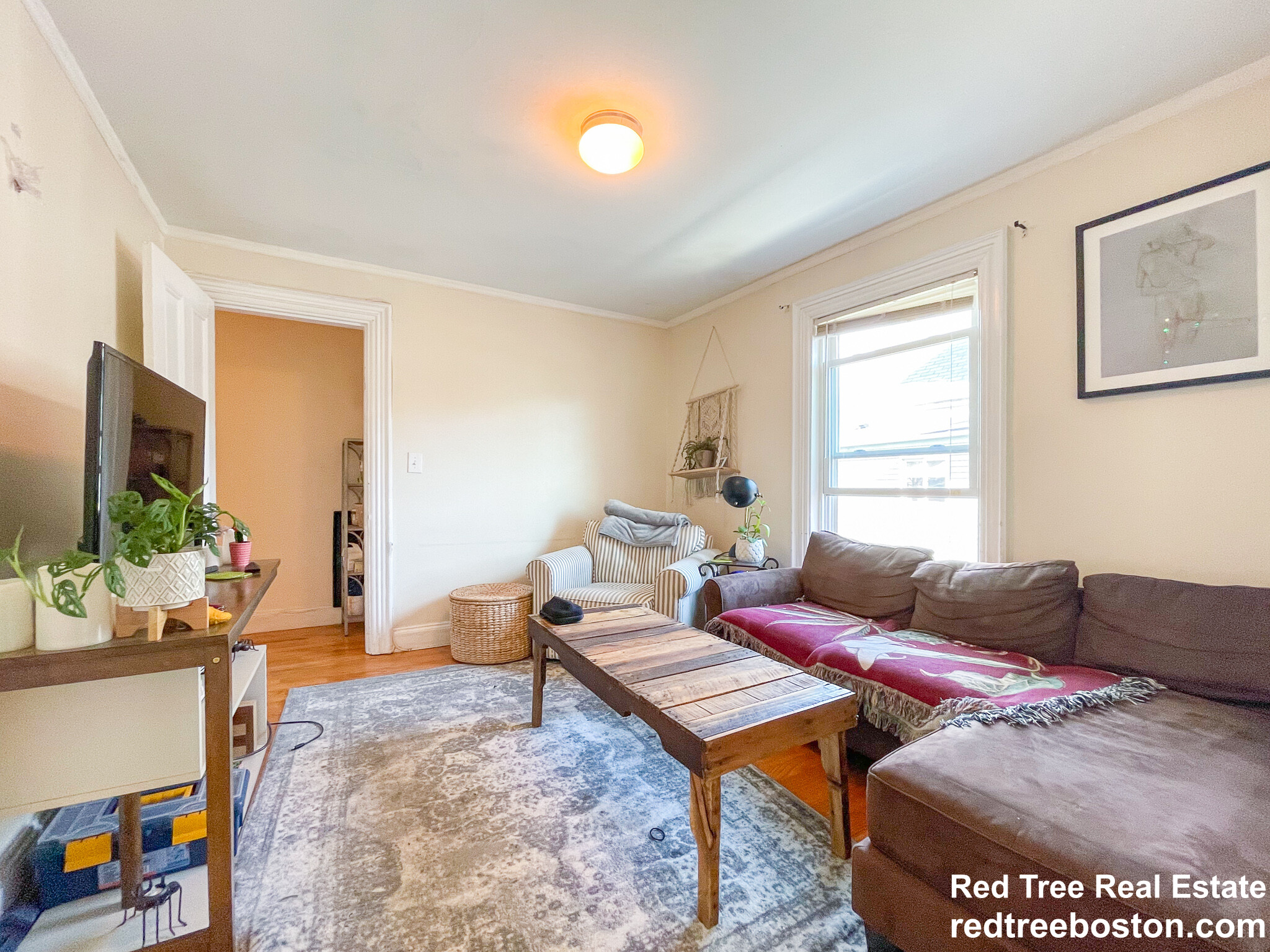 29 Pratt St, Allston