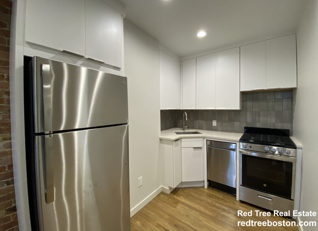 2 Belvedere Pl, Central Square