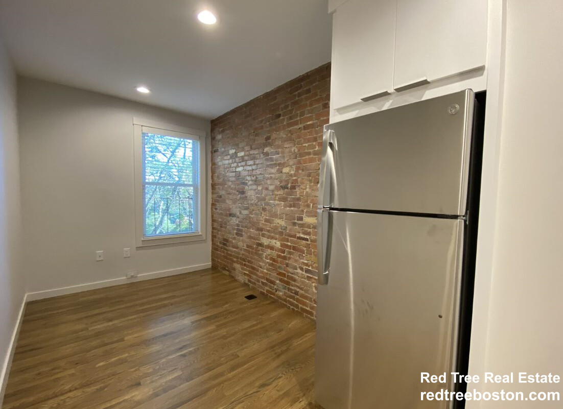 2 Belvedere Pl, Central Square