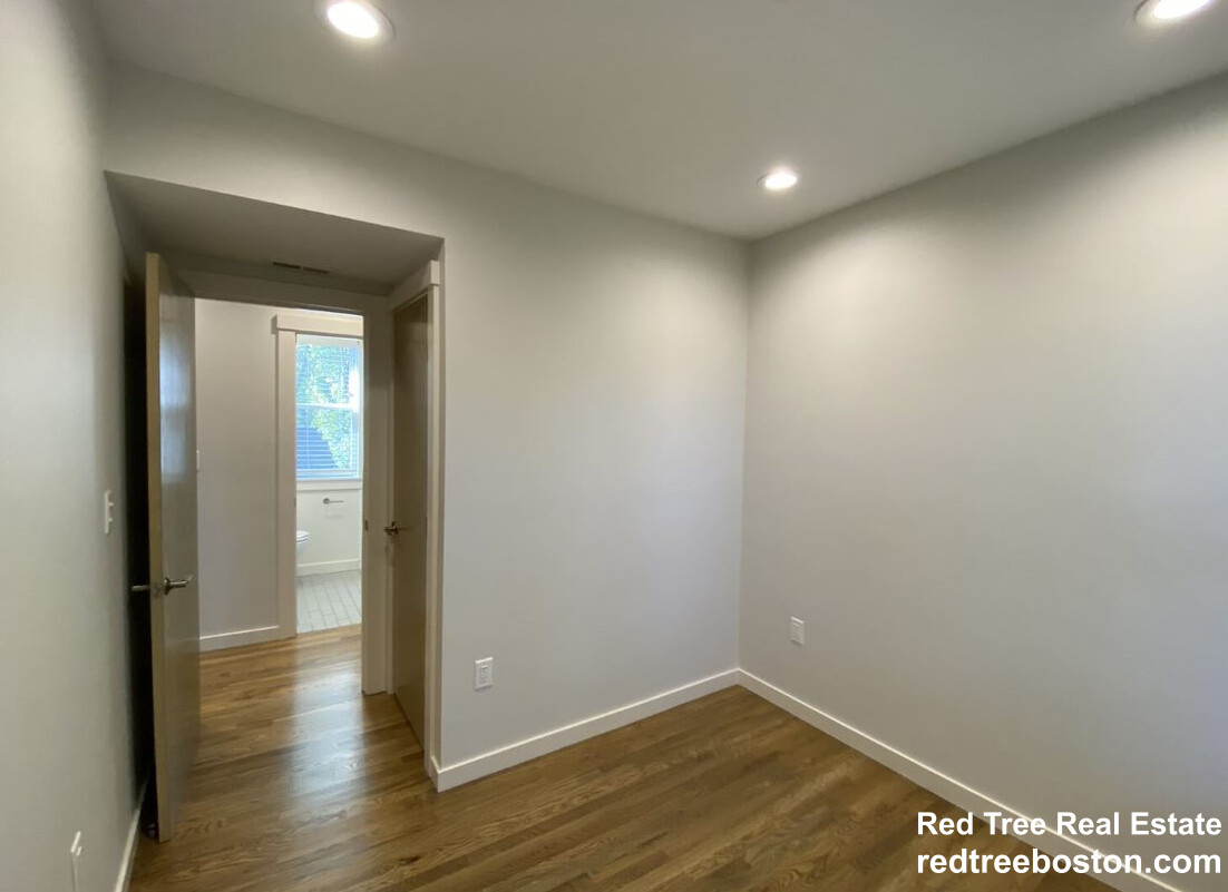 2 Belvedere Pl, Central Square