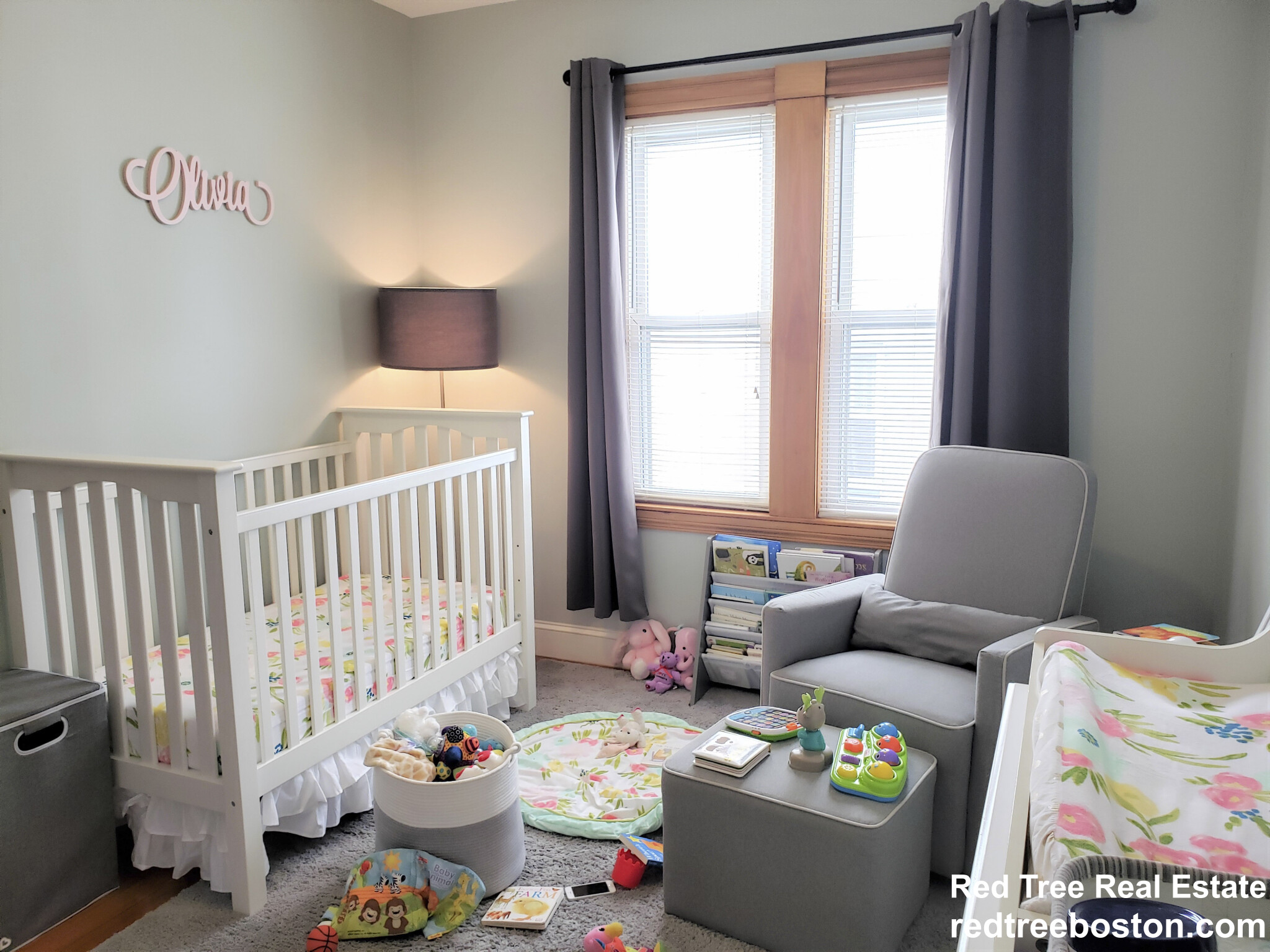 3 bed, 2 bath apartment for rent at 557 Heath St Unit 3, Brookline — photo 10 of 11