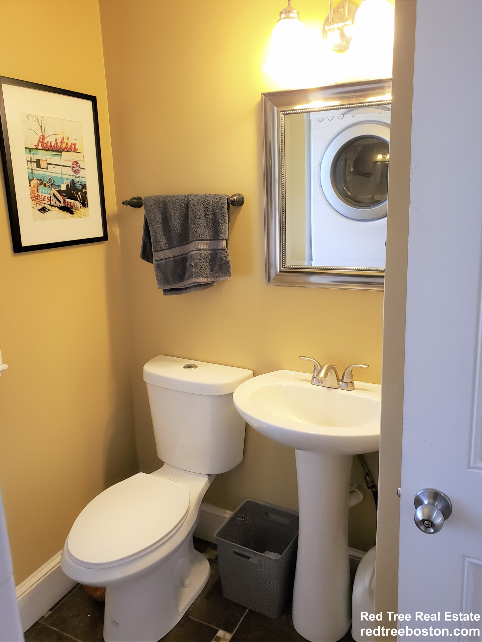 3 bed, 2 bath apartment for rent at 557 Heath St Unit 3, Brookline — photo 9 of 11
