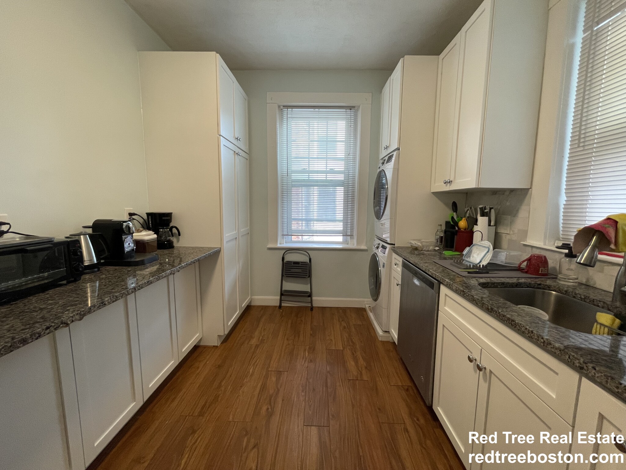5 Spofford Rd, Allston