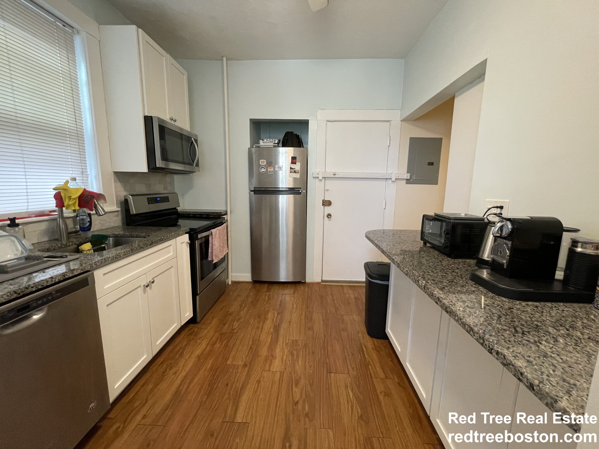 5 Spofford Rd, Allston
