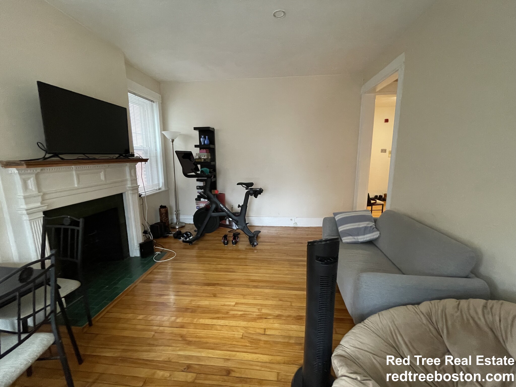 5 Spofford Rd, Allston