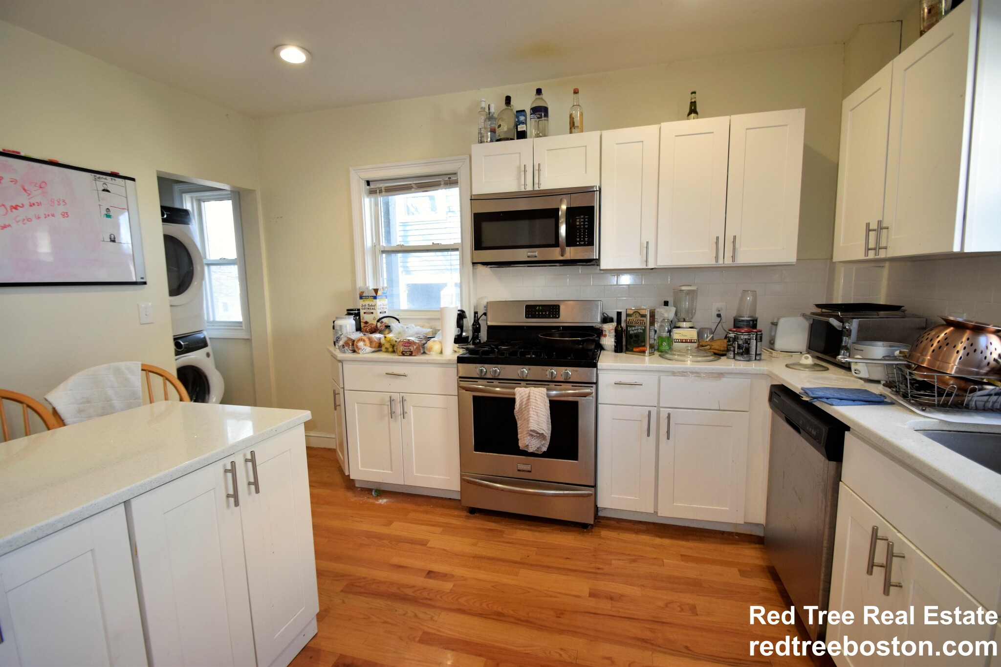 3 bed, 2 bath apartment for rent at 9 Winter Hill Rd Unit 1, Medford — photo 1 of 17
