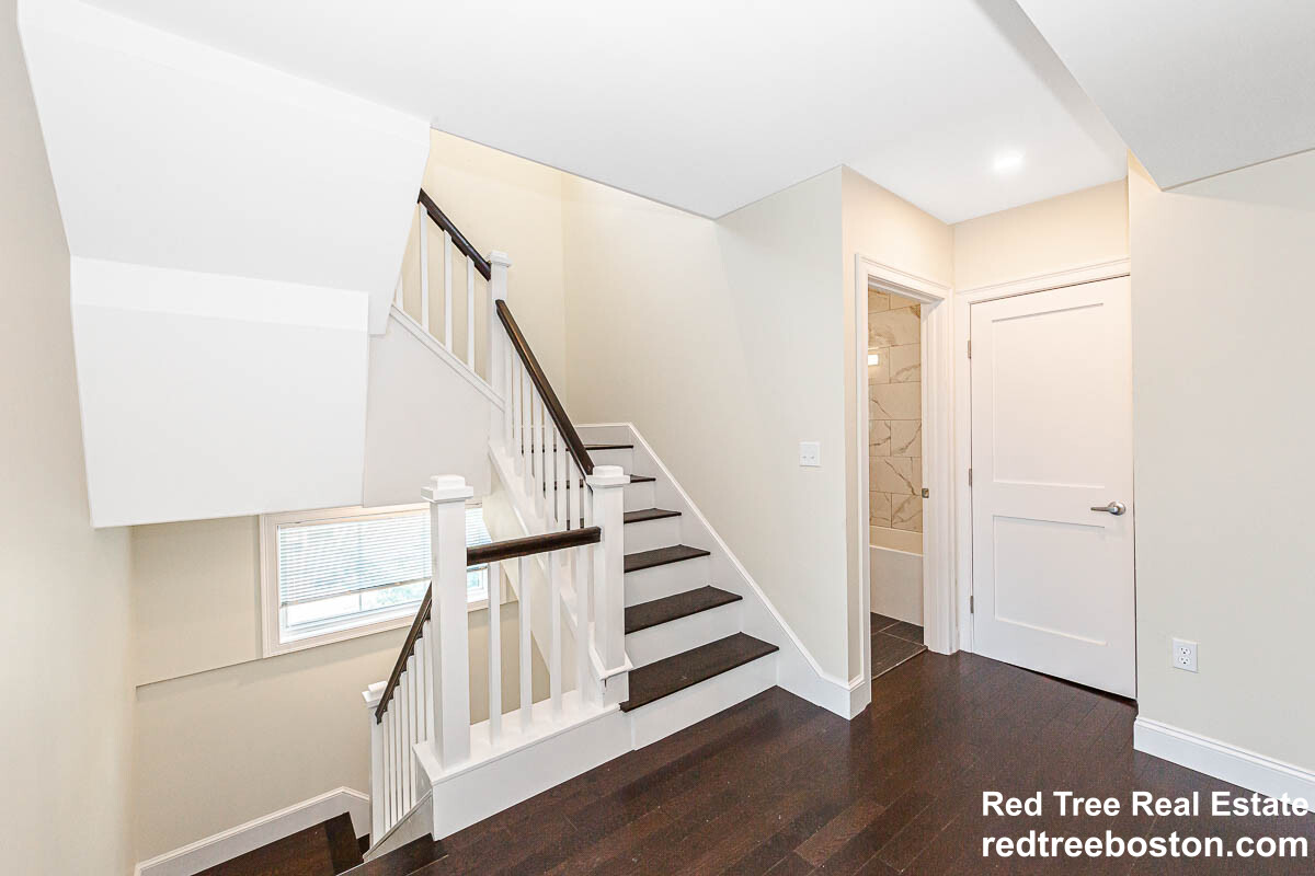 120 Jerome St, West Medford