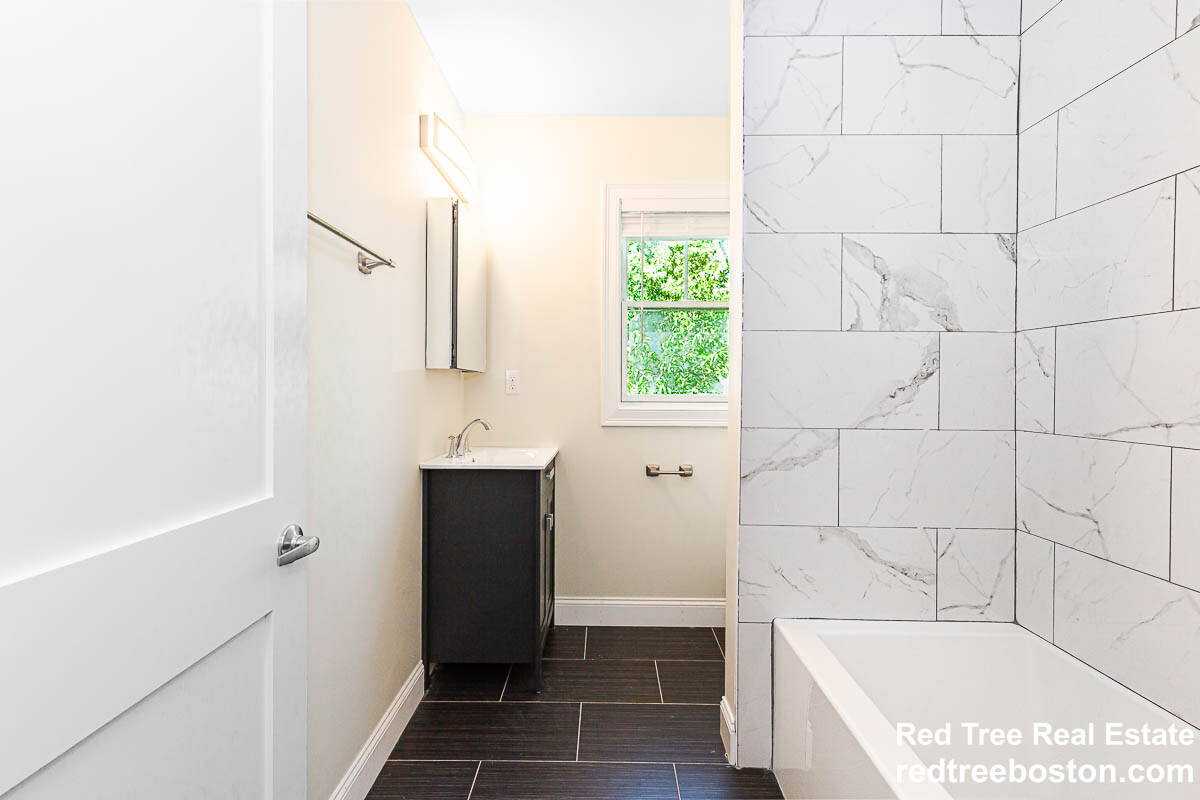 120 Jerome St, West Medford