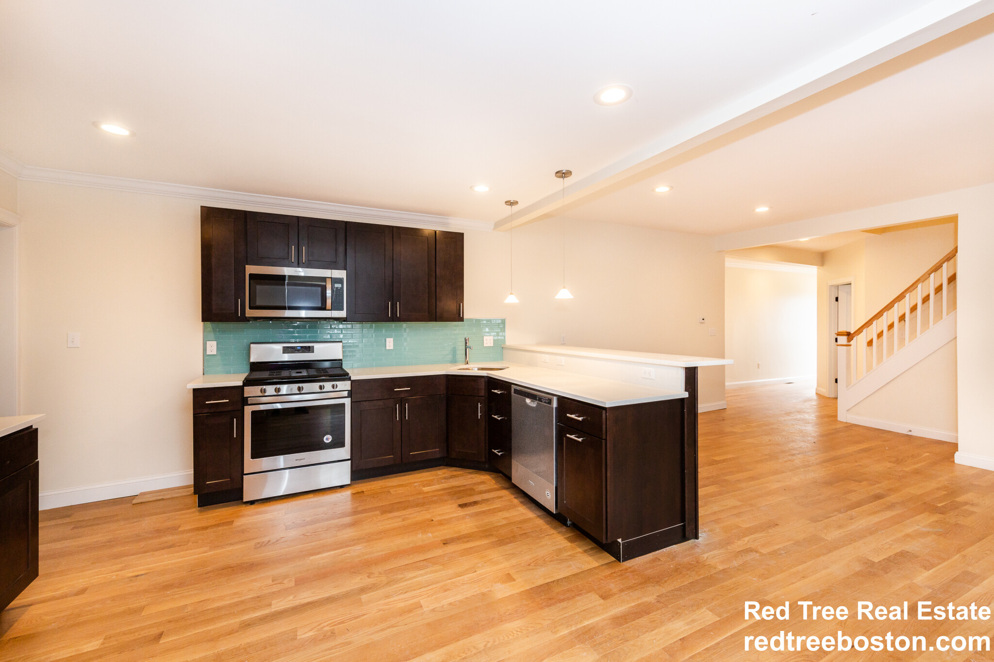 51 Fulton St, Medford