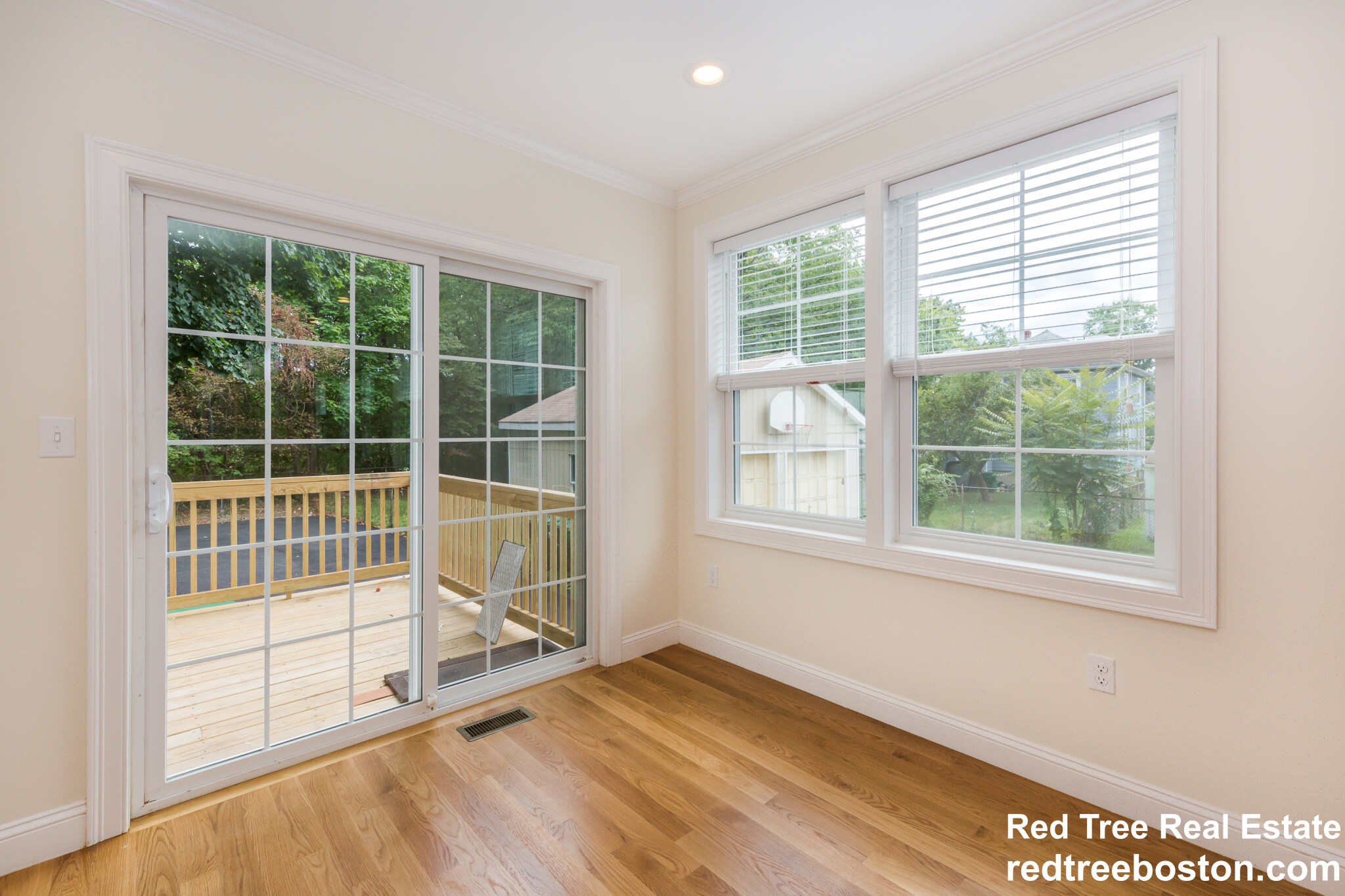 217 Arlington St, Medford