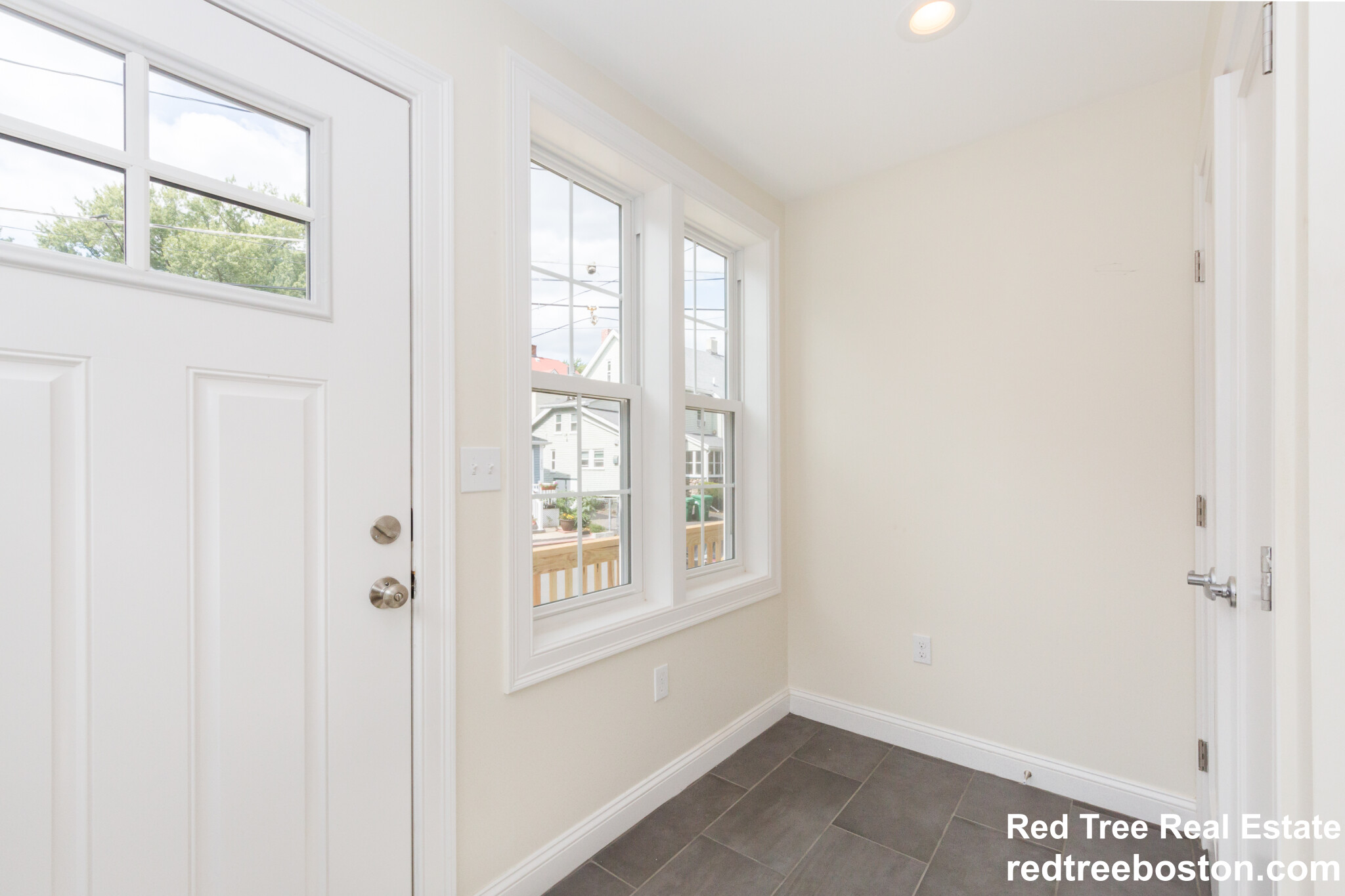 217 Arlington St, Medford