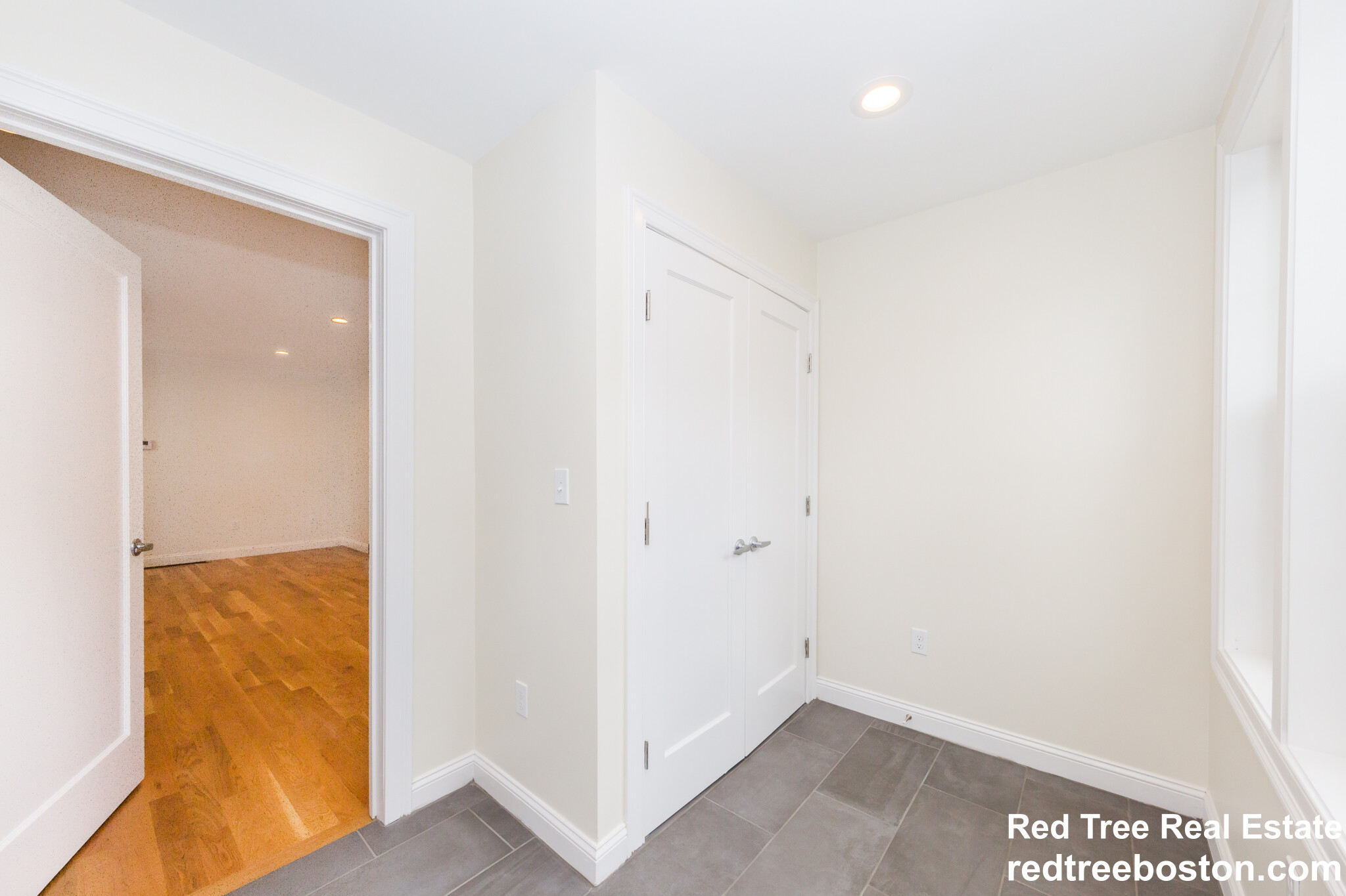 217 Arlington St, Medford