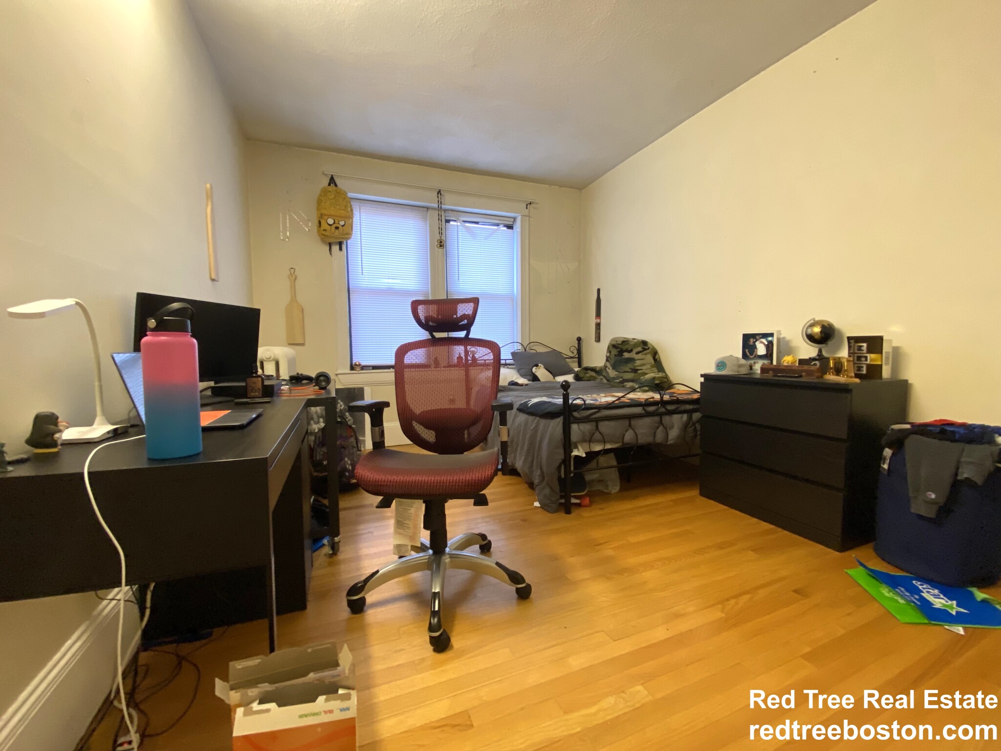 39 Park Vale Ave, Allston