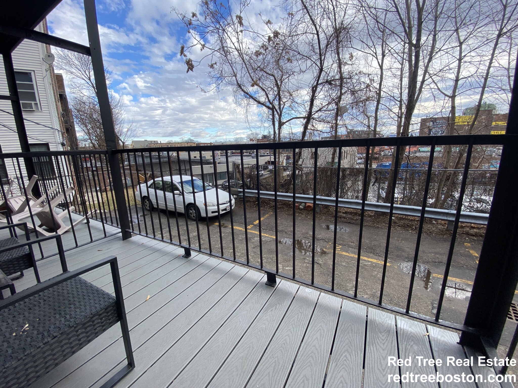 39 Park Vale Ave, Allston