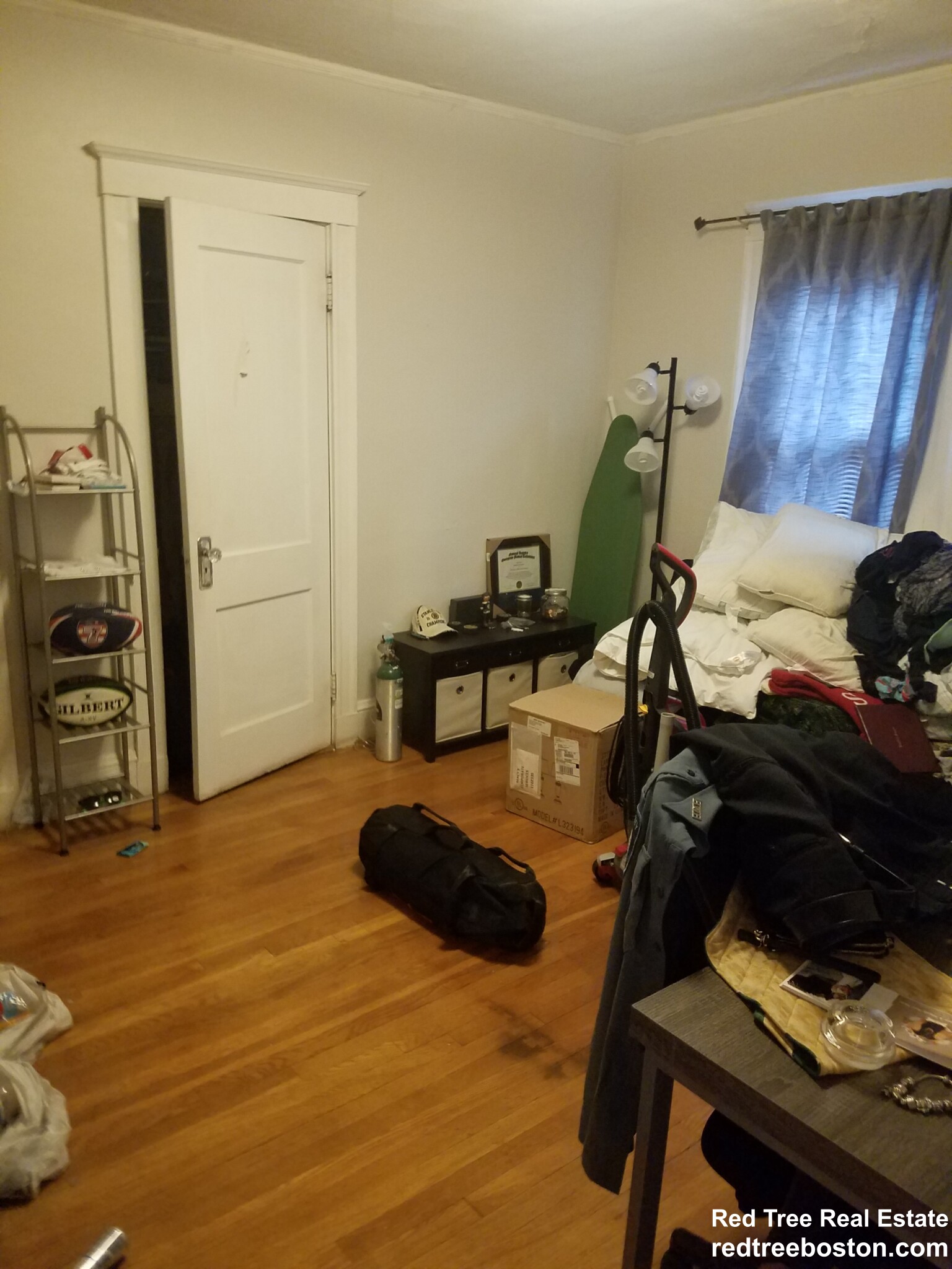 2 bed, 1 bath apartment for rent at 141-143 Willow St, West Roxbury — photo 5 of 7