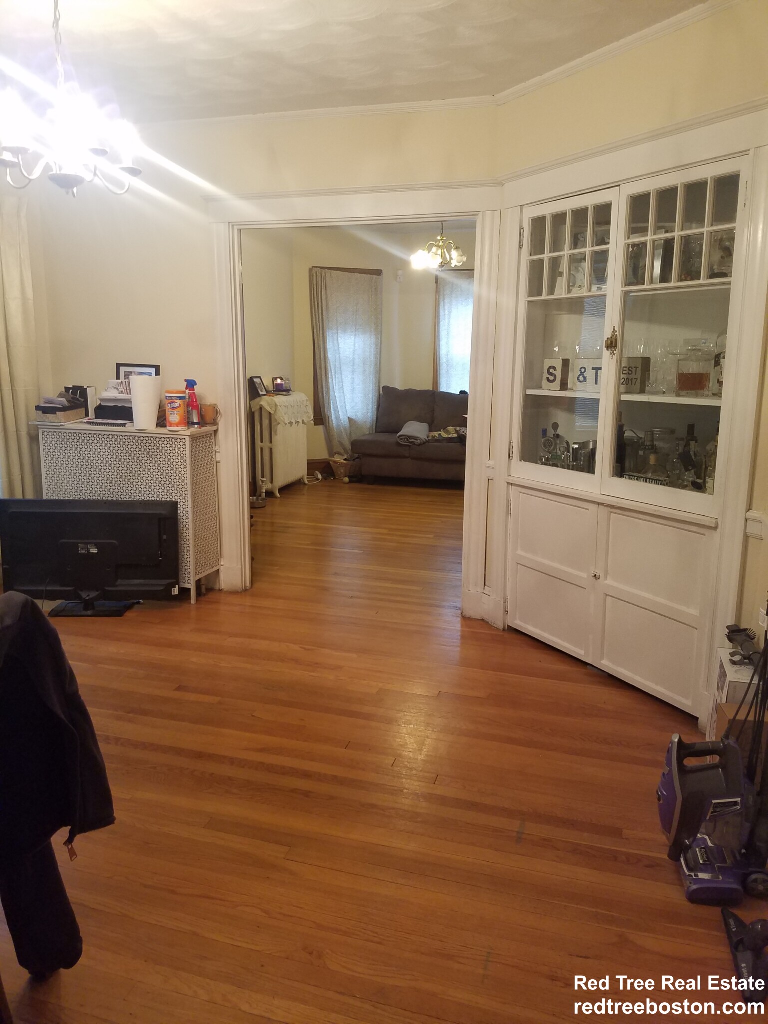 2 bed, 1 bath apartment for rent at 141-143 Willow St, West Roxbury — photo 3 of 7