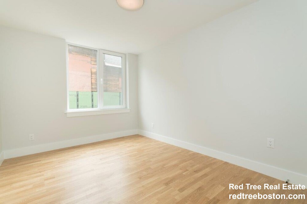 1 bed, 1 bath apartment for rent at 334 Harvard St Unit D-2, Mid Cambridge — photo 5 of 6