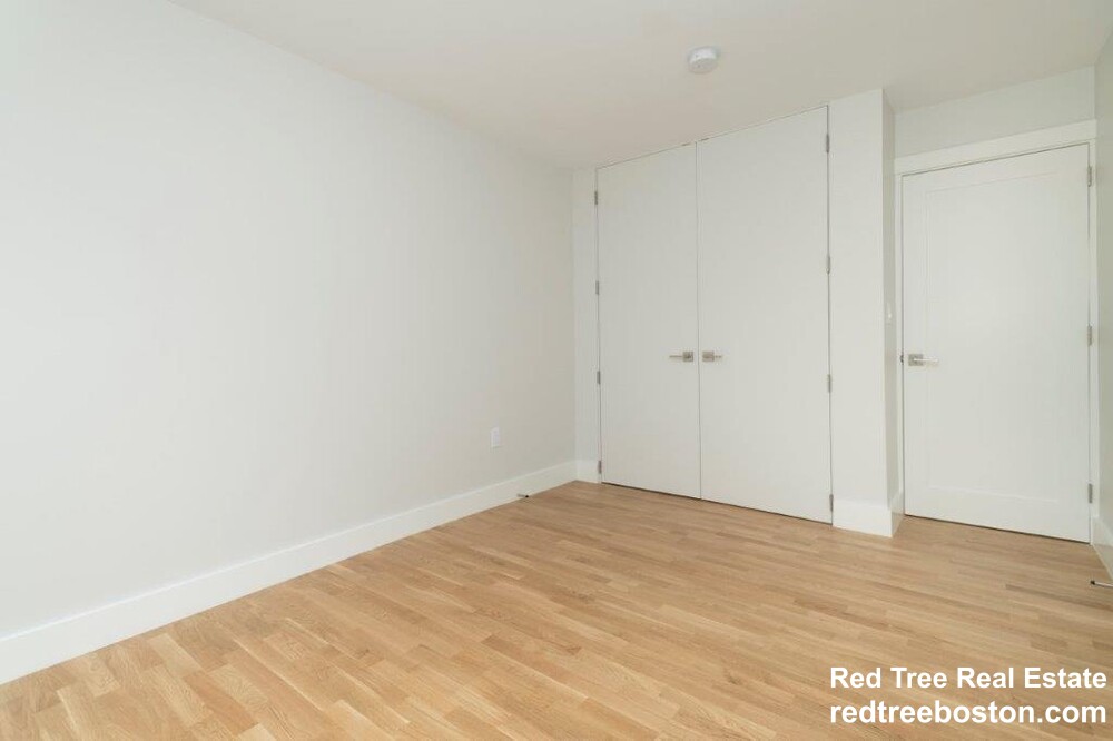 1 bed, 1 bath apartment for rent at 334 Harvard St Unit D-2, Mid Cambridge — photo 3 of 6
