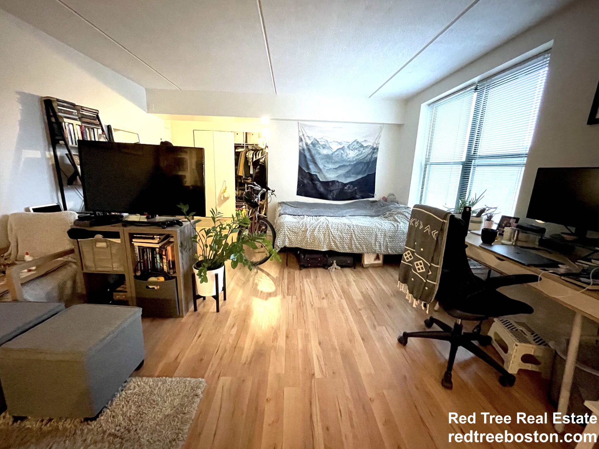 108 Peterborough St, Back Bay