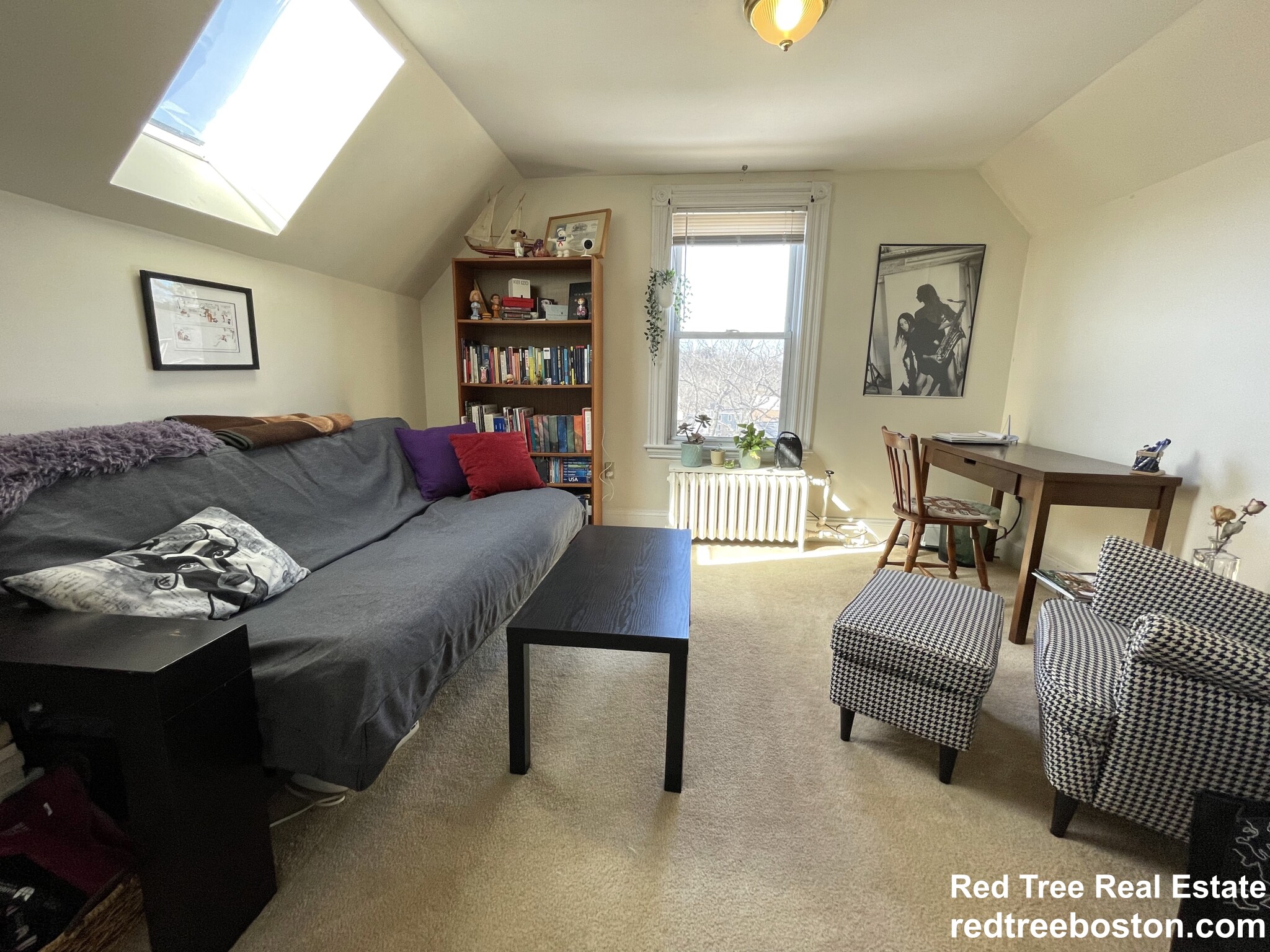 2 bed, 1 bath apartment for rent at 5 Wenham St Unit 2, Jamaica Plain — photo 4 of 26