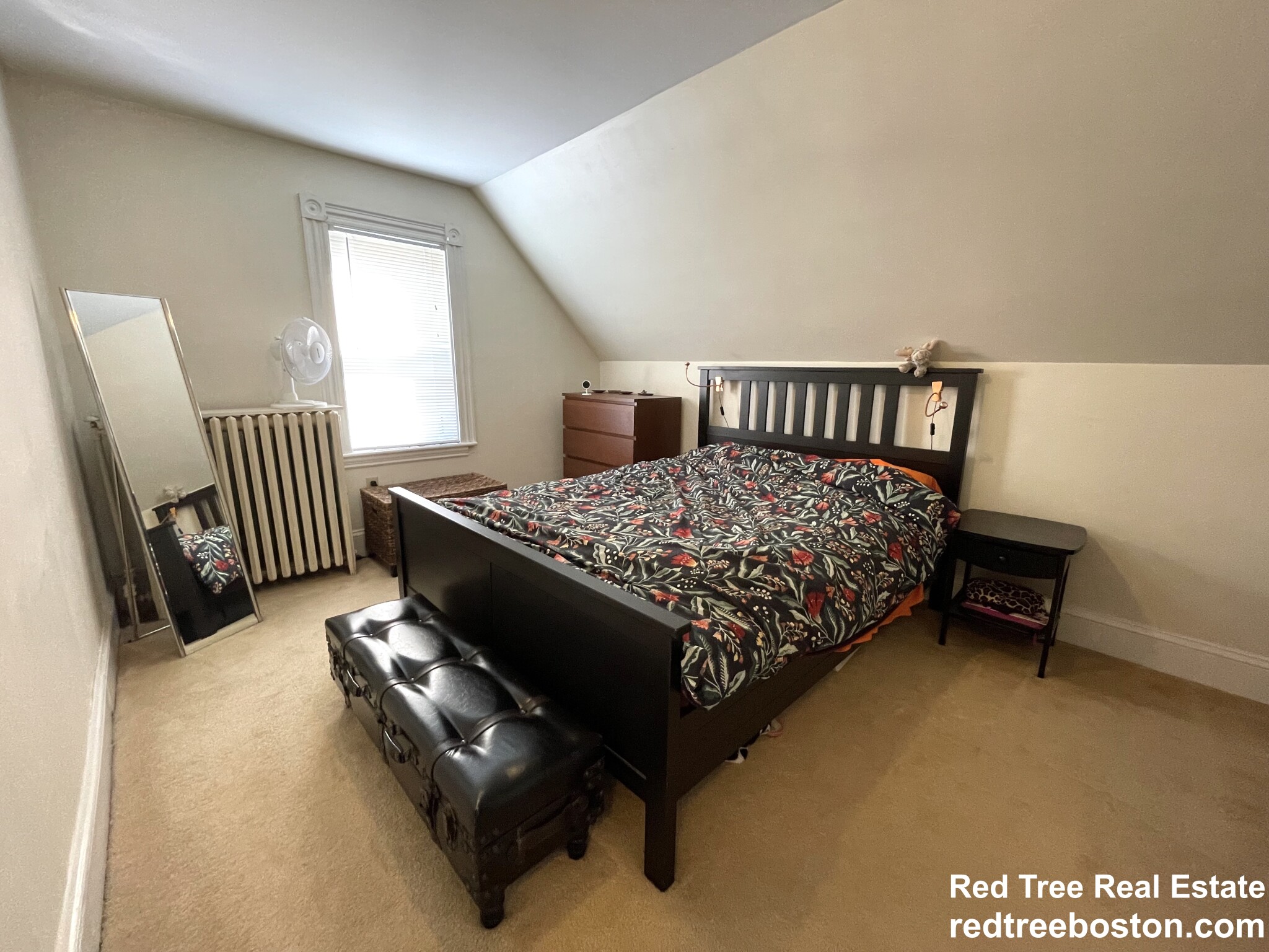 2 bed, 1 bath apartment for rent at 5 Wenham St Unit 2, Jamaica Plain — photo 11 of 26