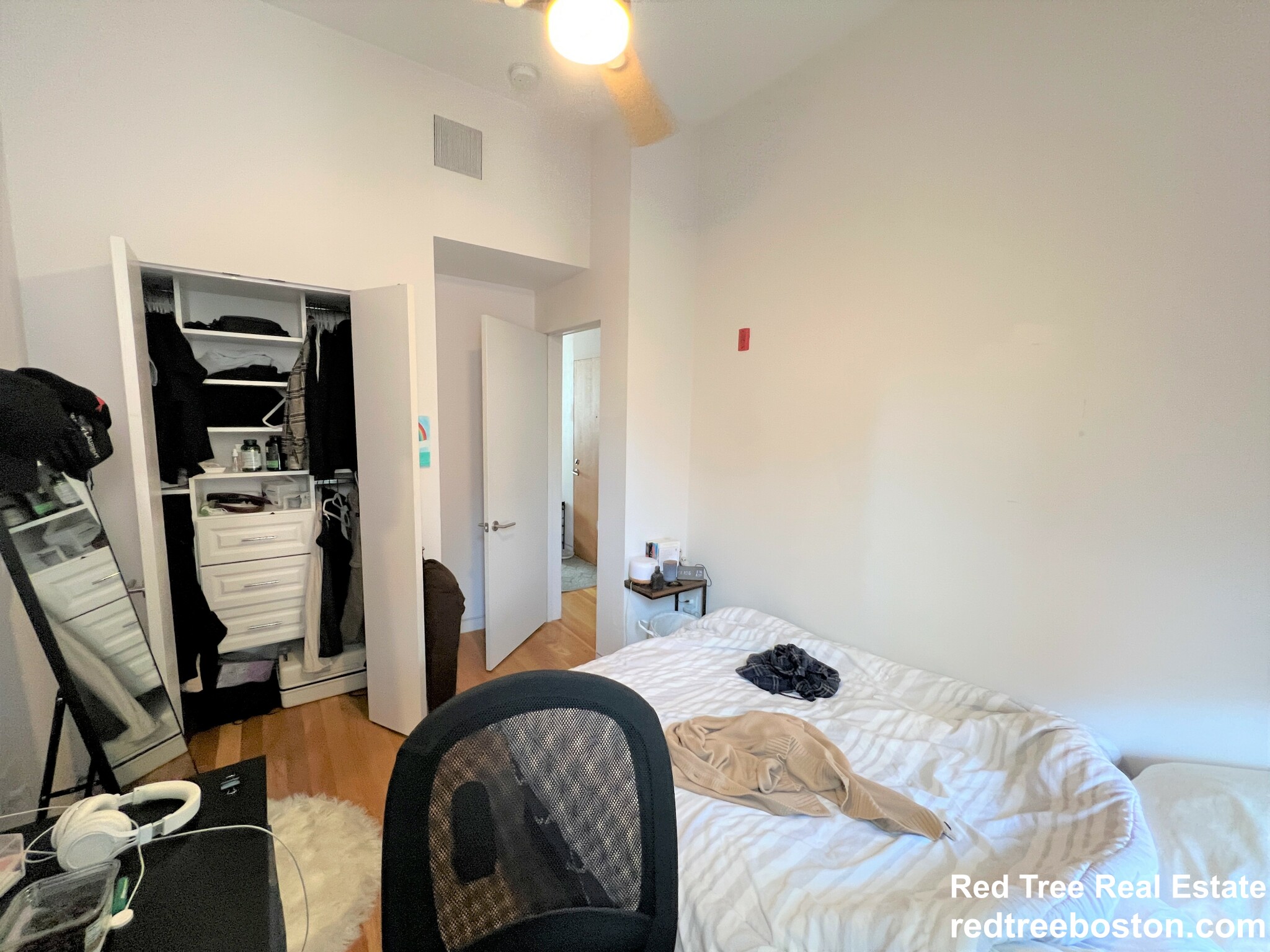 1607 Tremont St, Mission Hill