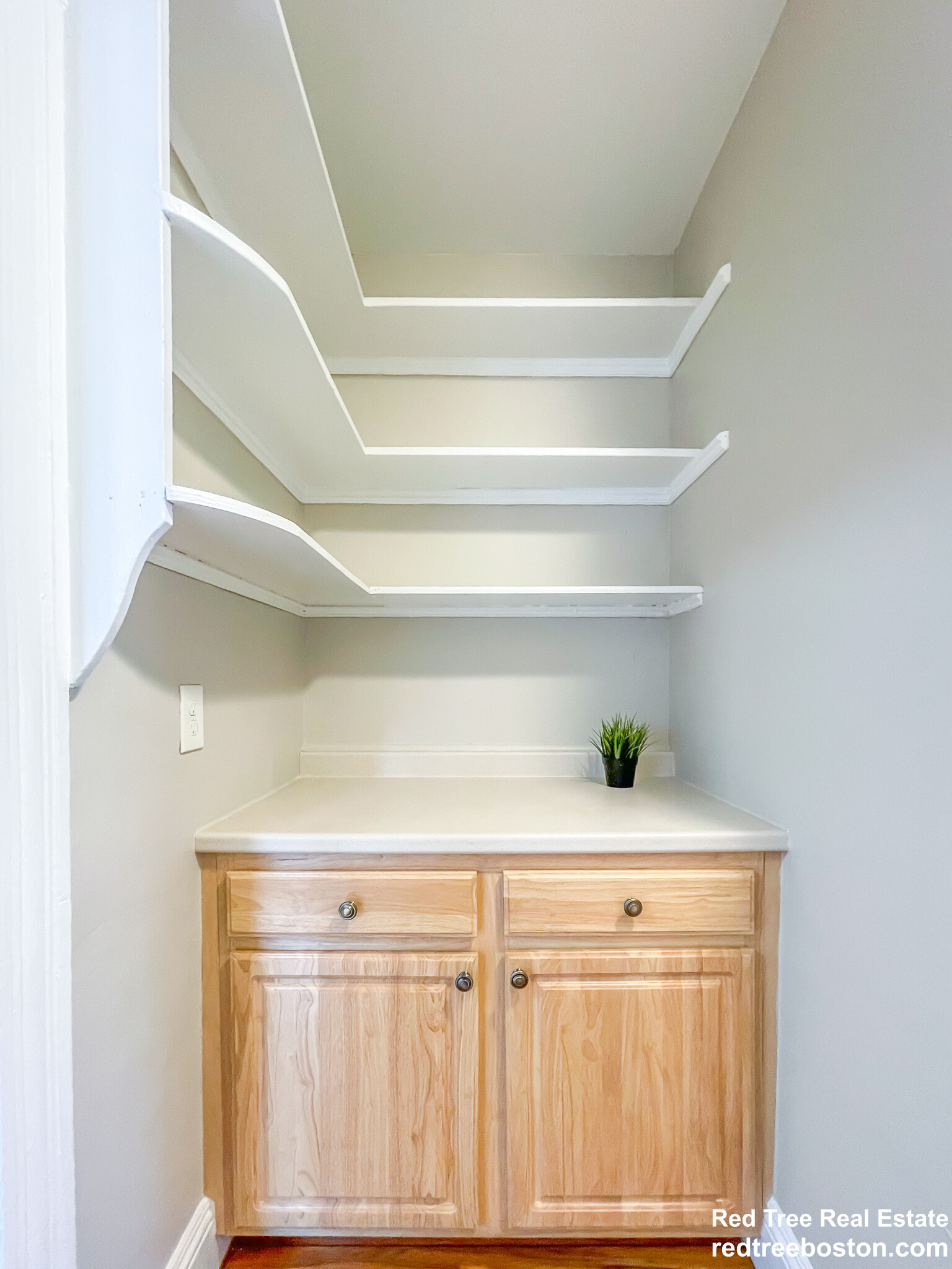 2 bed, 1 bath apartment for rent at 301 Fuller St Unit 3, Dorchester — photo 6 of 10
