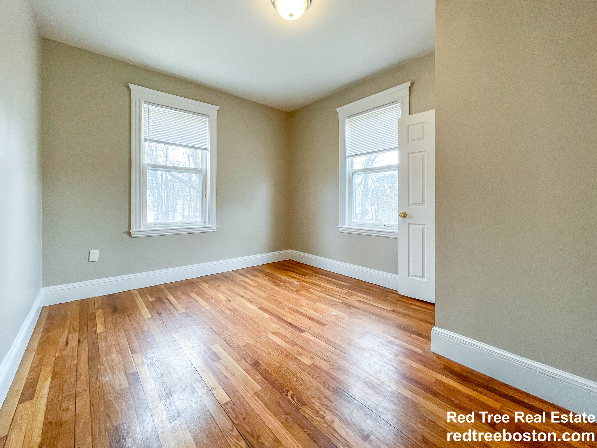 2 bed, 1 bath apartment for rent at 301 Fuller St Unit 3, Dorchester — photo 8 of 10