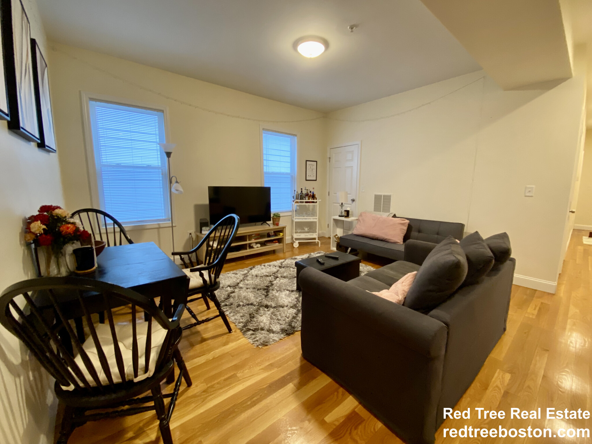 3 bed, 1 bath apartment for rent at 3235 Washington St Unit 2, Jamaica Plain — photo 6 of 34