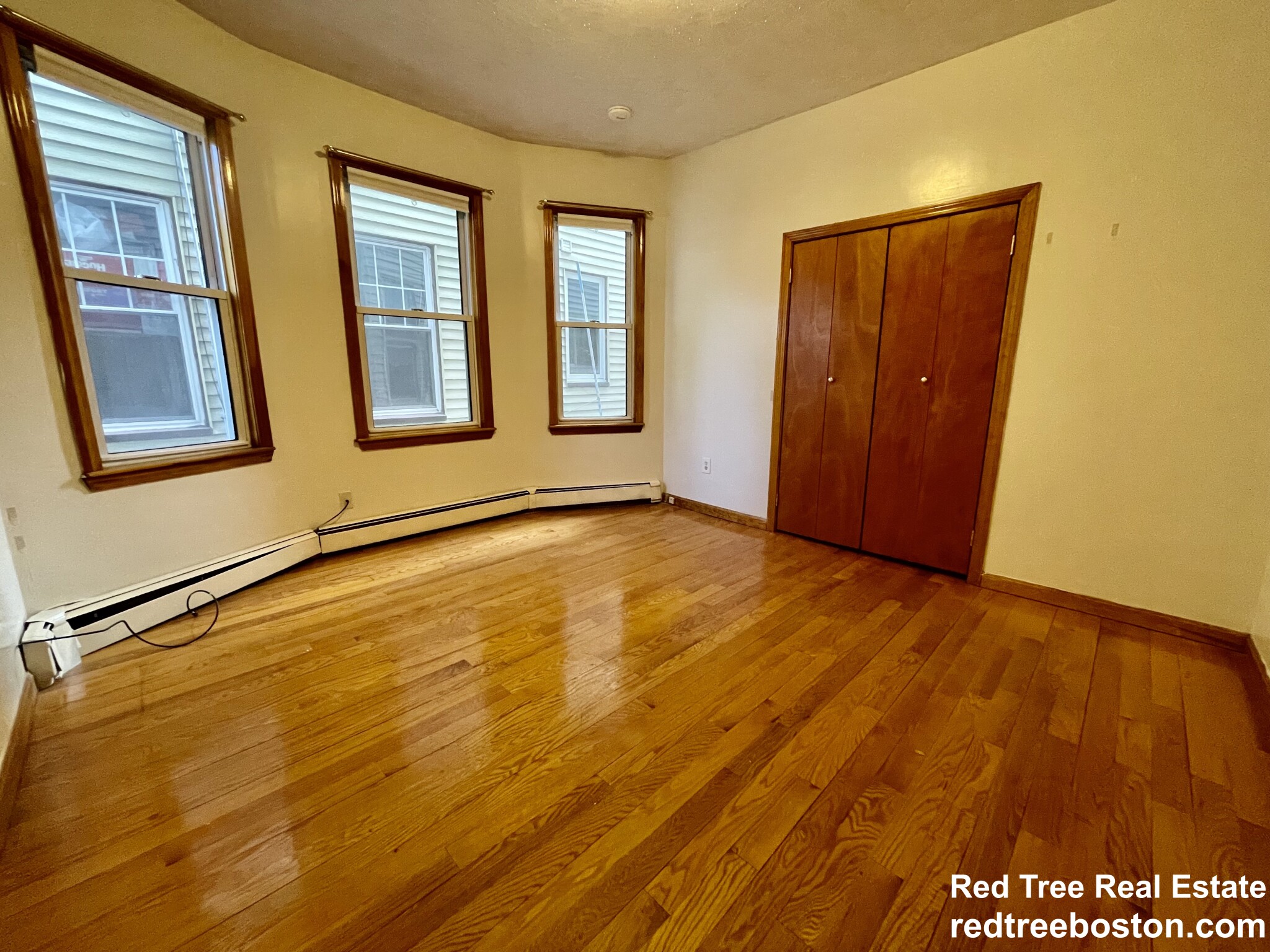 3 bed, 2 bath apartment for rent at 469 Windsor St Unit 1, East Cambridge — photo 5 of 39