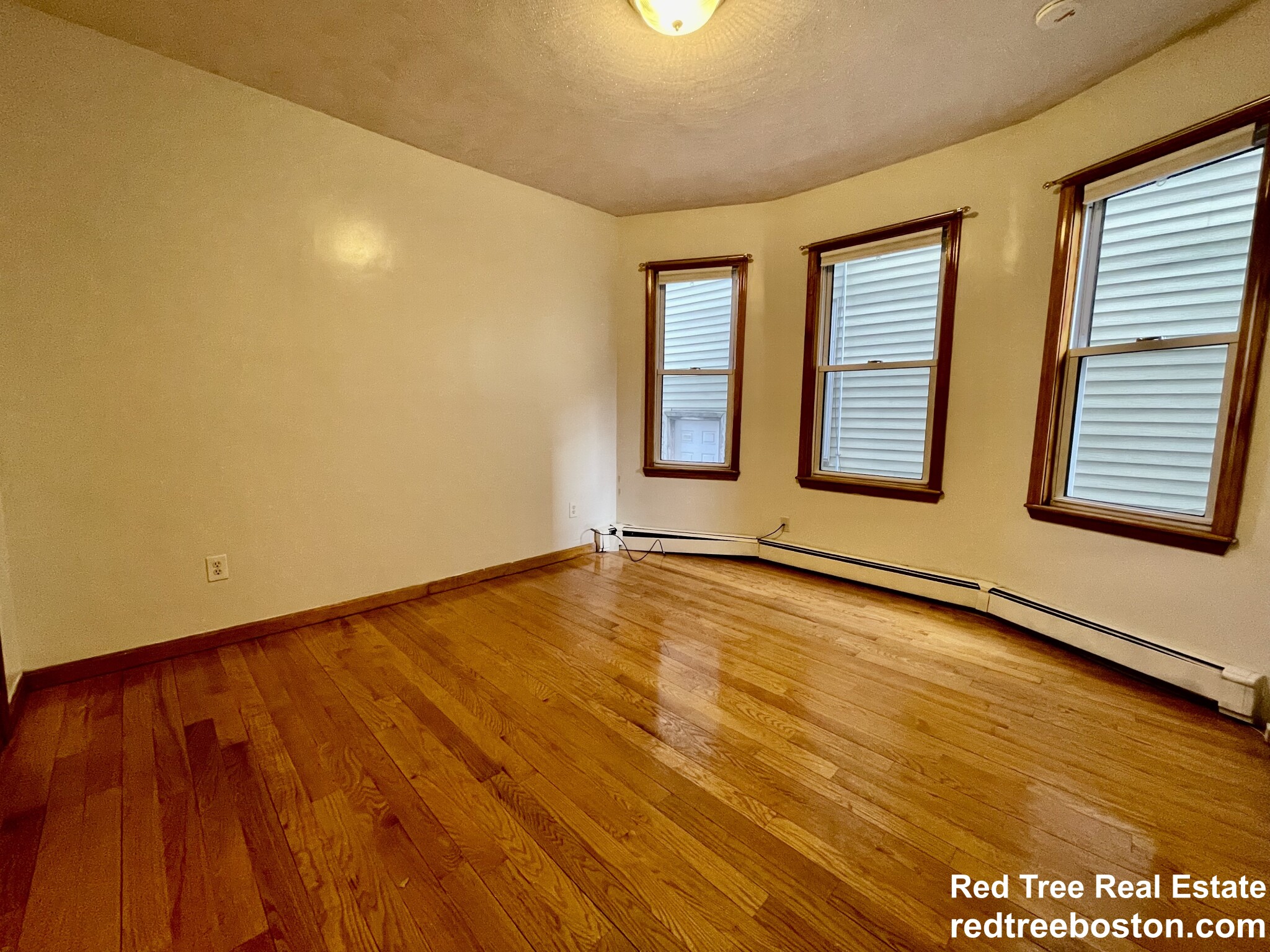 3 bed, 2 bath apartment for rent at 469 Windsor St Unit 1, East Cambridge — photo 6 of 39