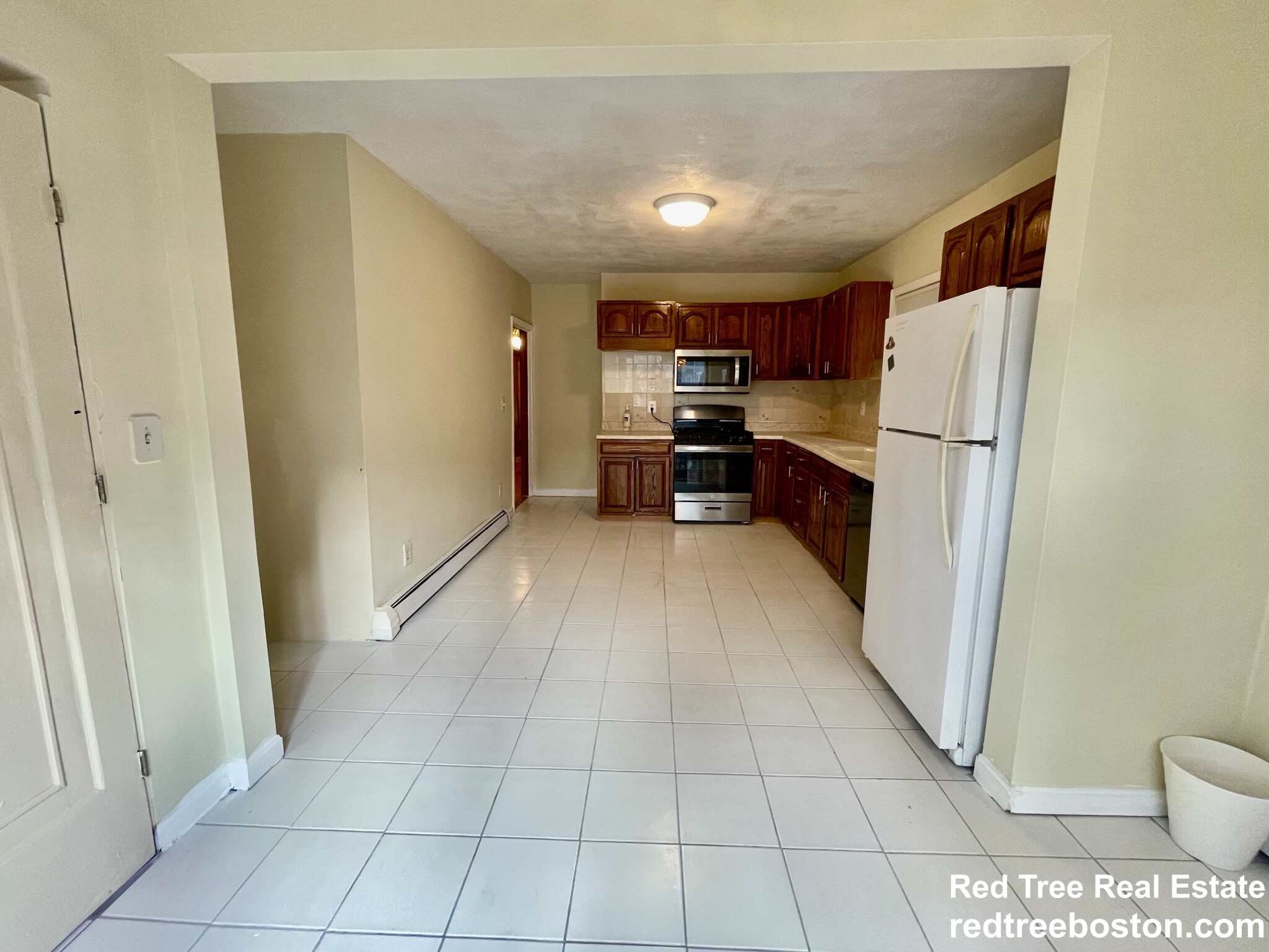 3 bed, 2 bath apartment for rent at 469 Windsor St Unit 1, East Cambridge — photo 10 of 39