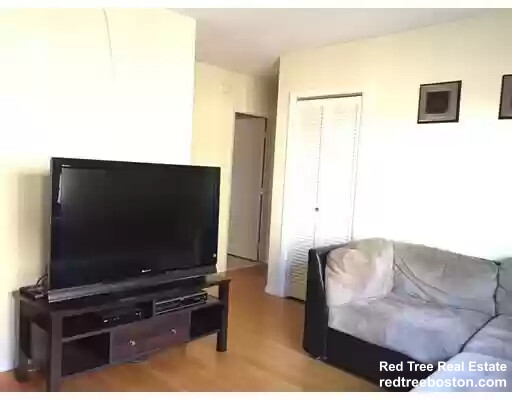 2 bed, 1 bath apartment for rent at 10 Scottfield Rd Unit B33, Allston — photo 10 of 15
