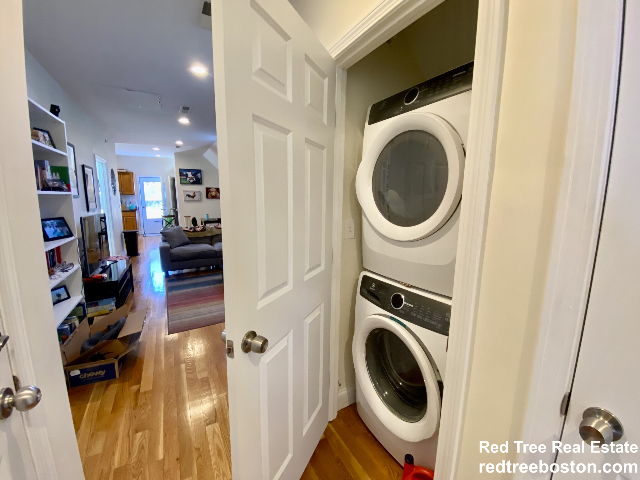 2 bed, 1 bath apartment for rent at 3235 Washington St Unit 3, Jamaica Plain — photo 6 of 27