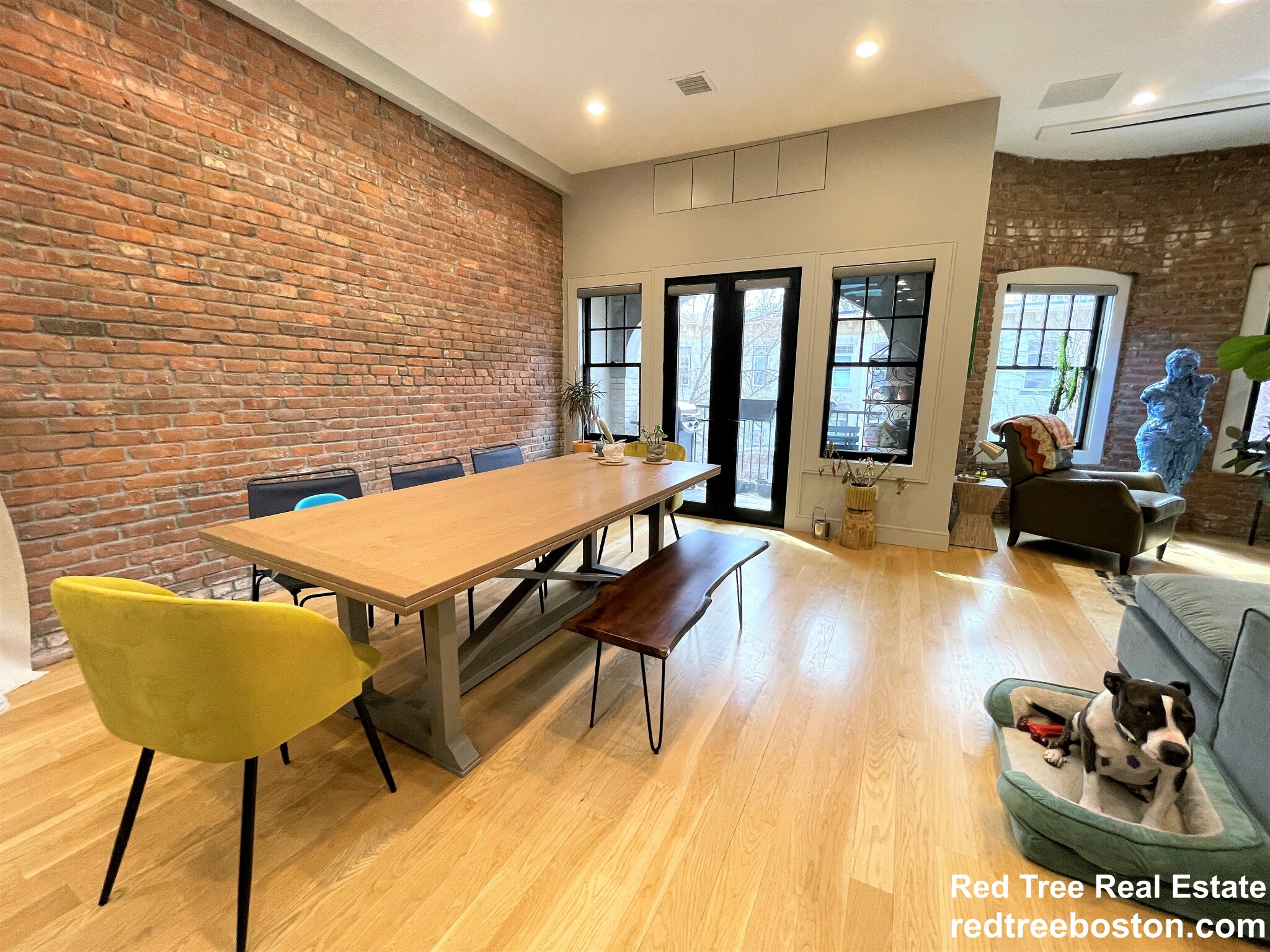 4 bed, 3 bath apartment for rent at 47 Winchester St Unit 3, Coolidge Corner — photo 5 of 35