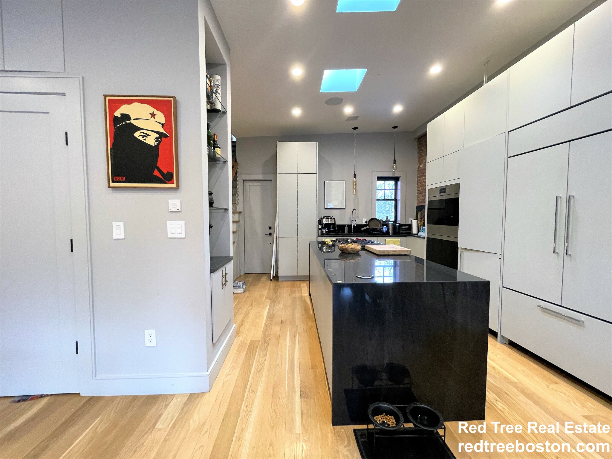 4 bed, 3 bath apartment for rent at 47 Winchester St Unit 3, Coolidge Corner — photo 2 of 35