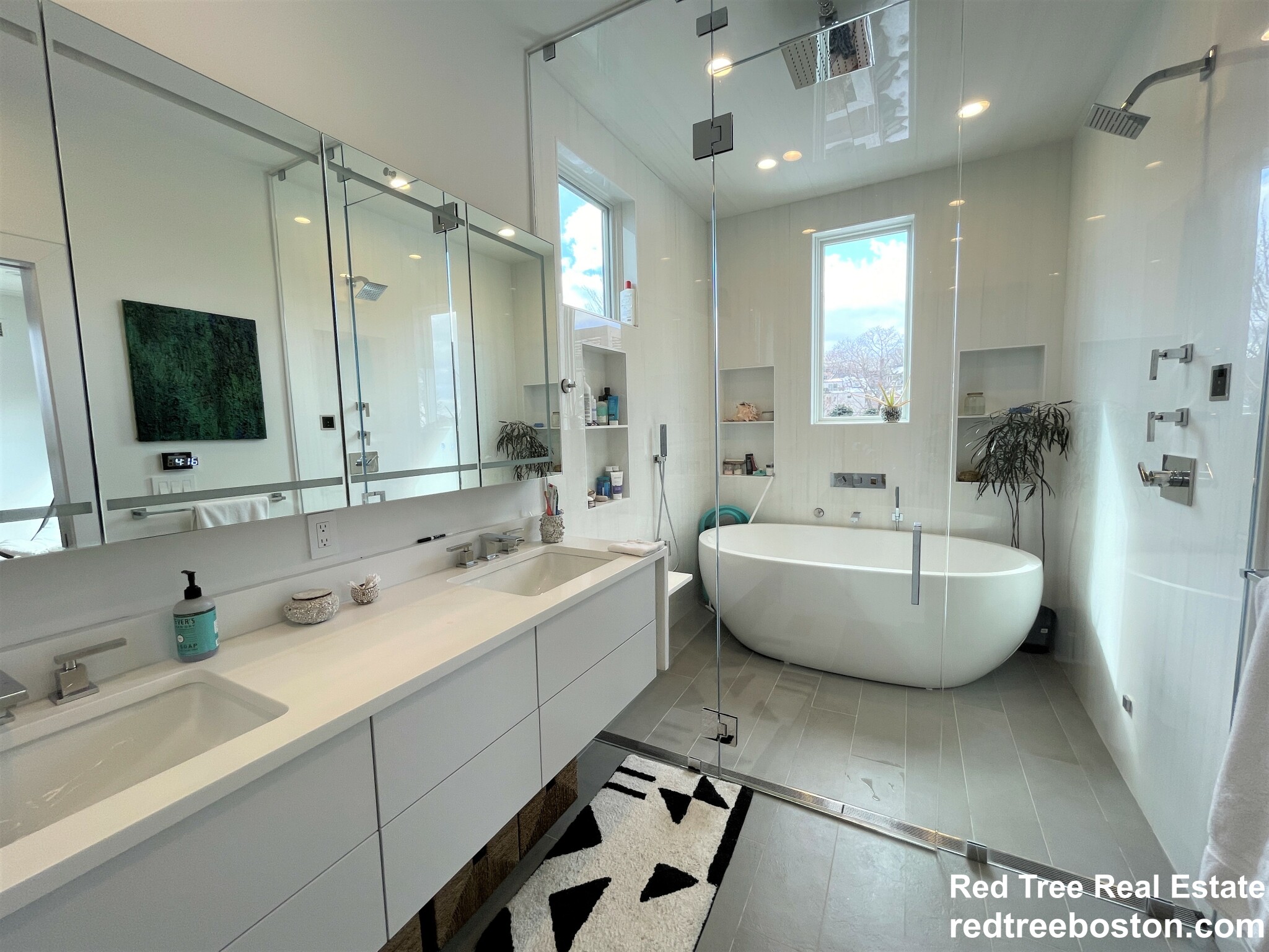 4 bed, 3 bath apartment for rent at 47 Winchester St Unit 3, Coolidge Corner — photo 31 of 35