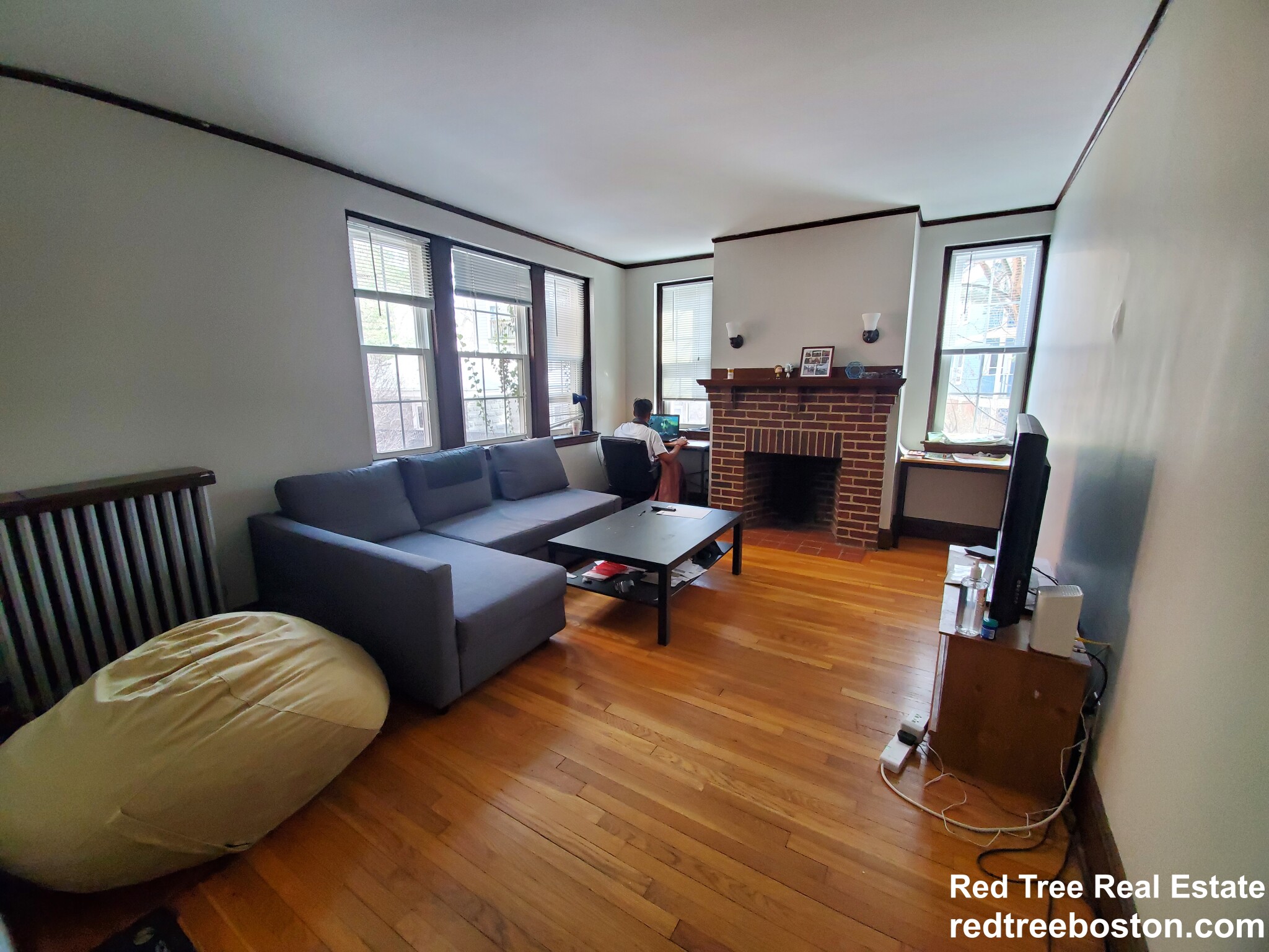 1 bed, 1 bath apartment for rent at 119 College Ave Unit 8, Somerville