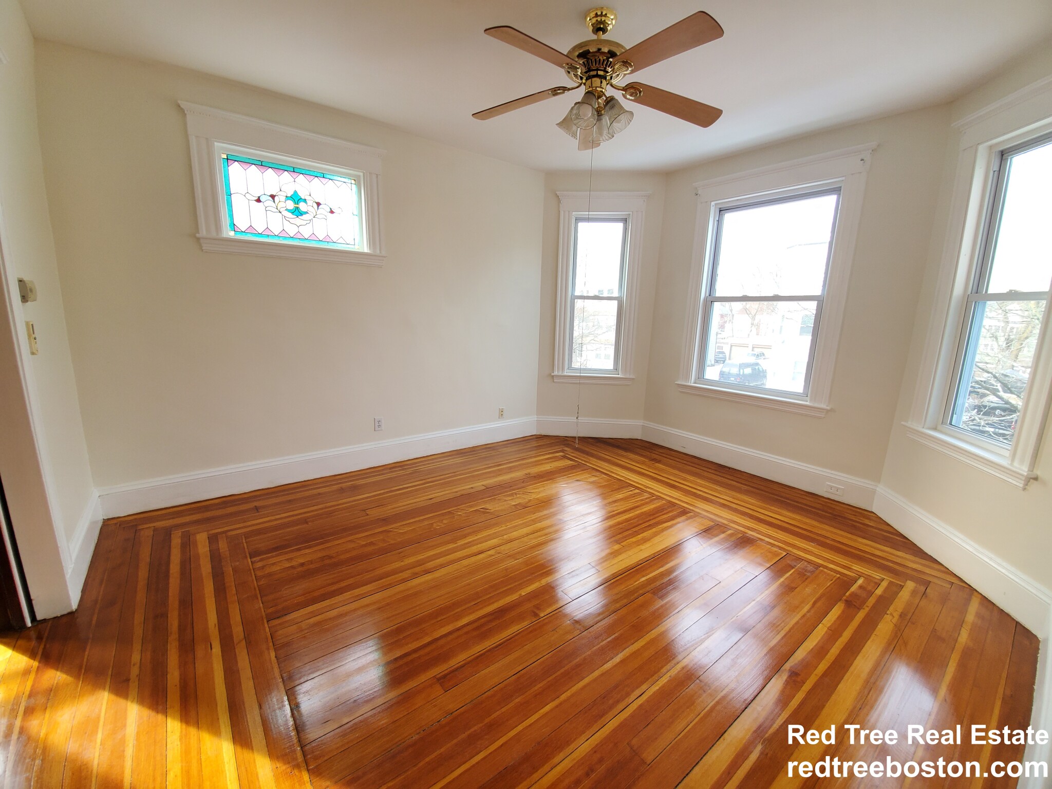 250 Belgrade Ave, Roslindale