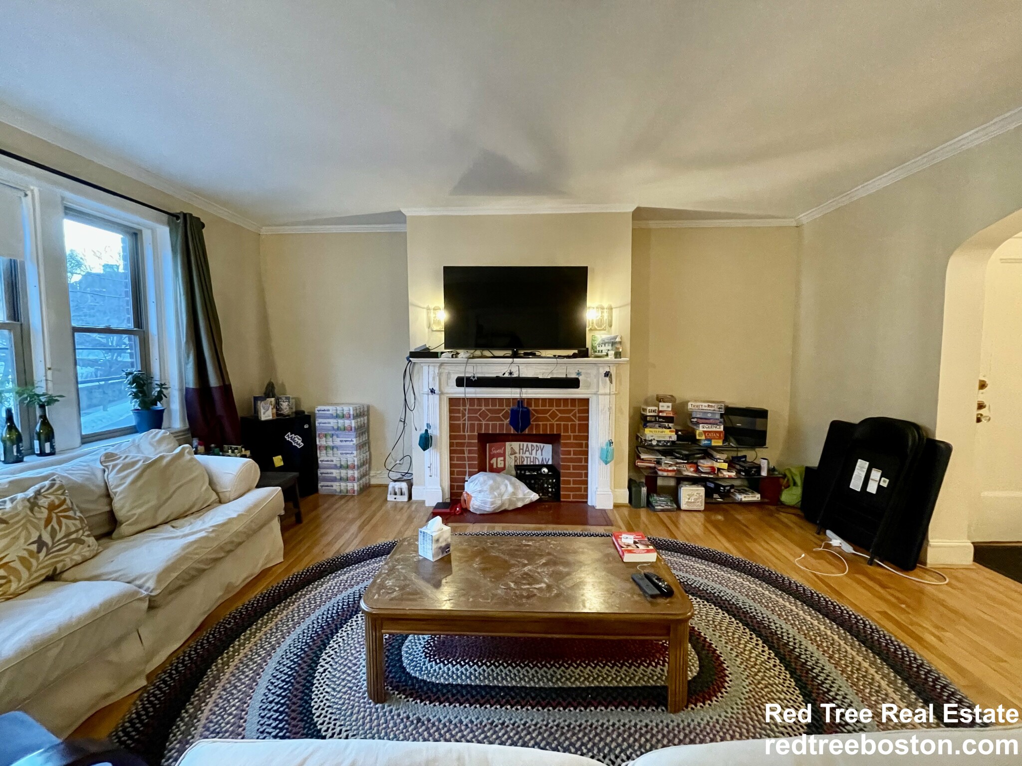 3 bed, 2 bath apartment for rent at 119 Winthrop Rd Unit 4, Brookline — photo 4 of 29