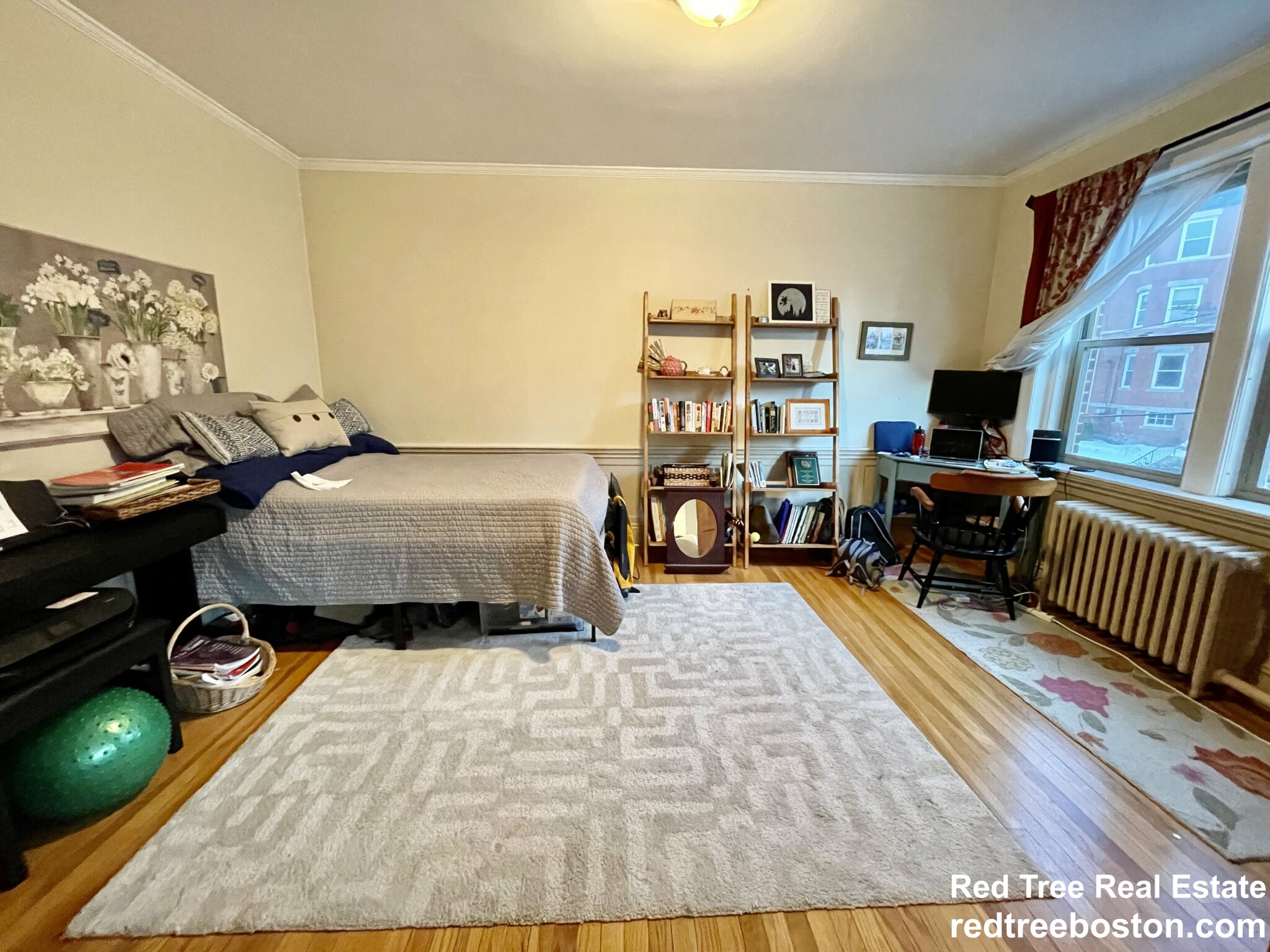 3 bed, 2 bath apartment for rent at 119 Winthrop Rd Unit 4, Brookline — photo 5 of 29