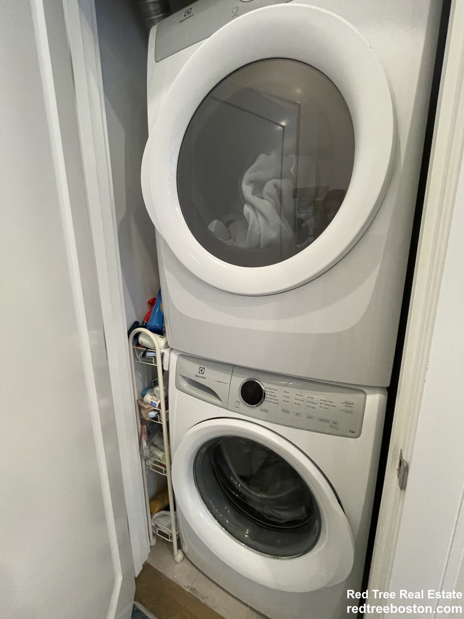 9 Mansfield St, Allston