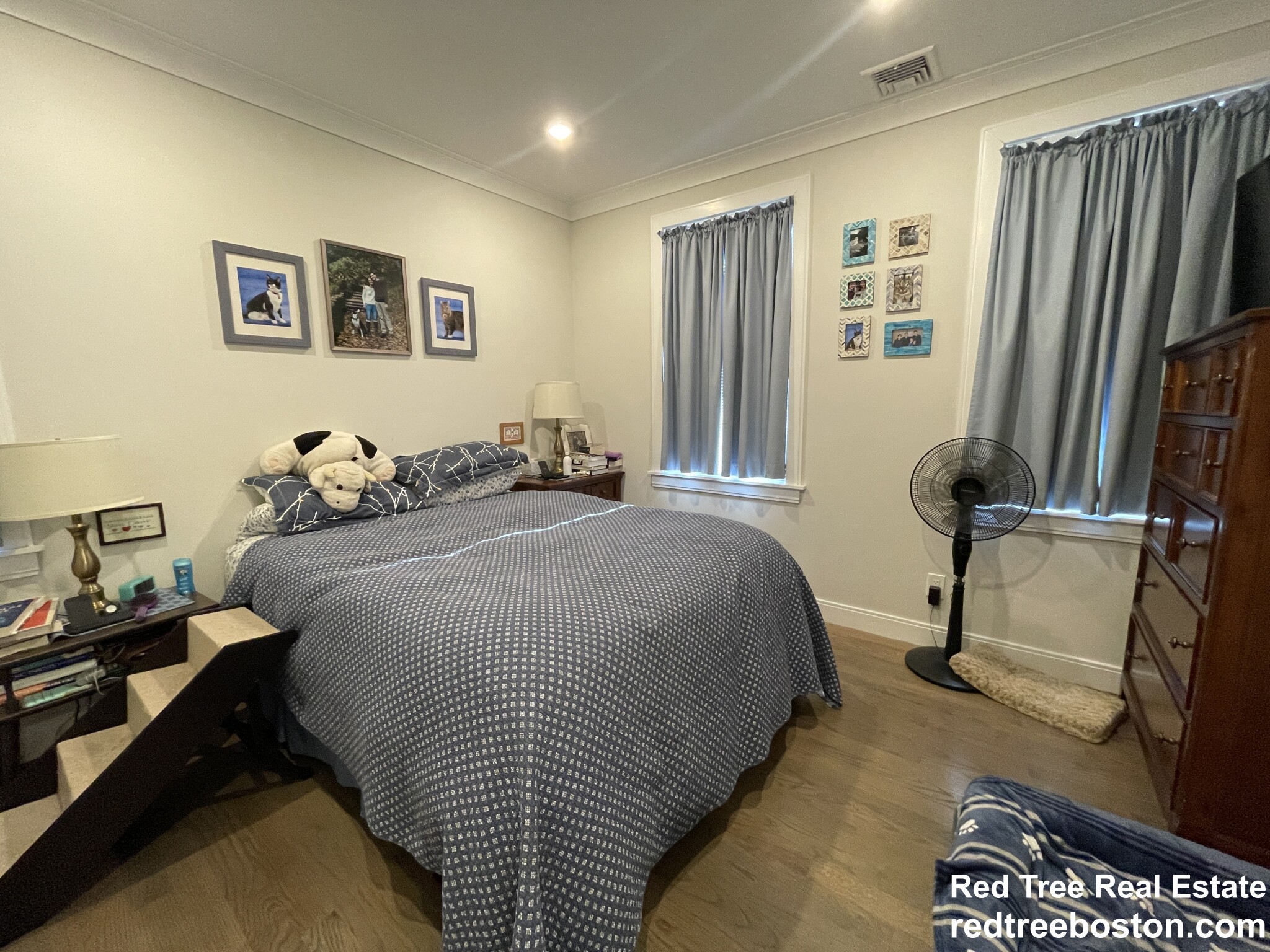 2 bed, 1 bath apartment for rent at 9 Mansfield St Unit 2, Allston — photo 2 of 24