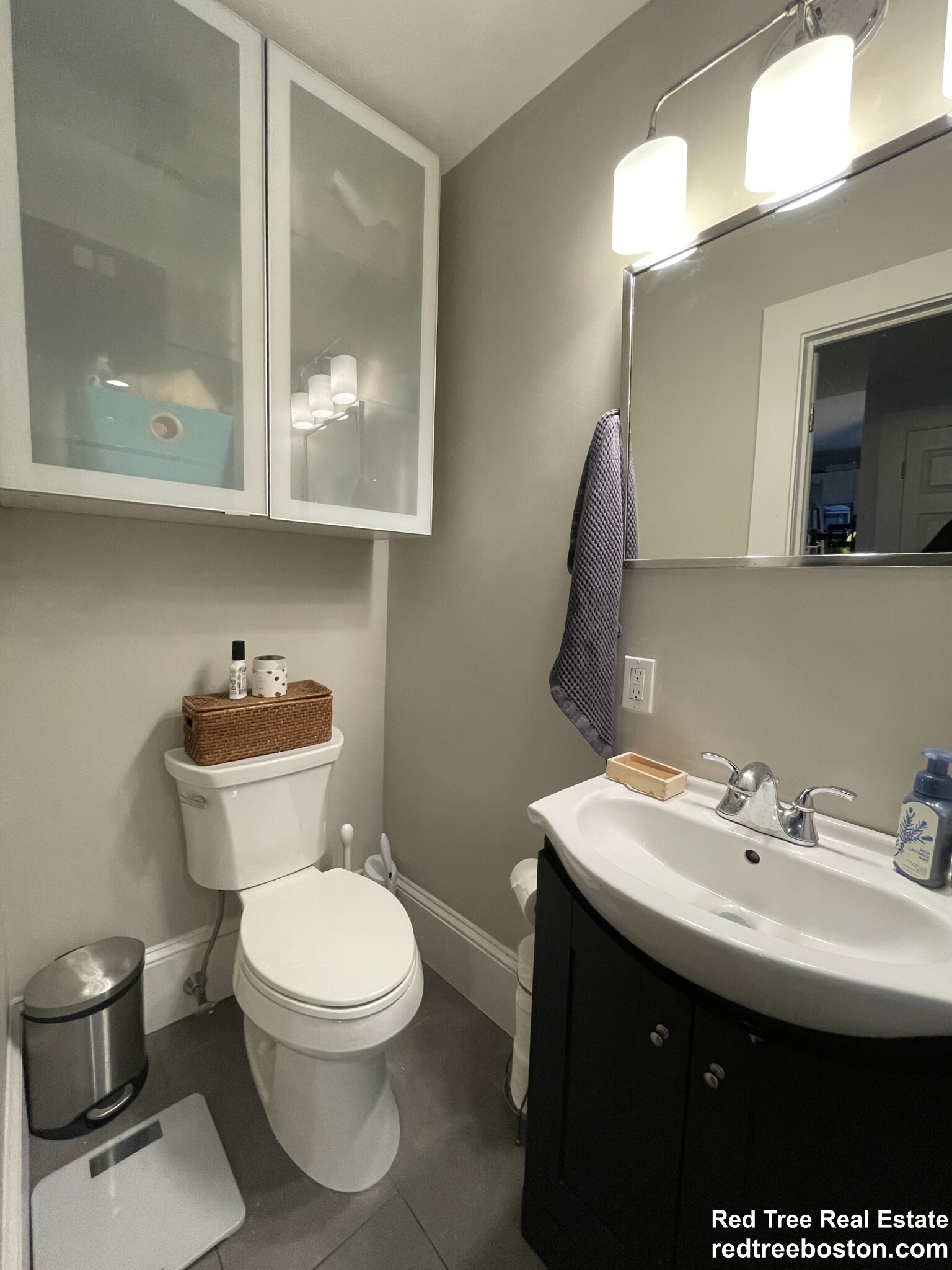 4 bed, 1 bath apartment for rent at 5 Riverside Rd Unit 2, Cambridgeport — photo 17 of 43