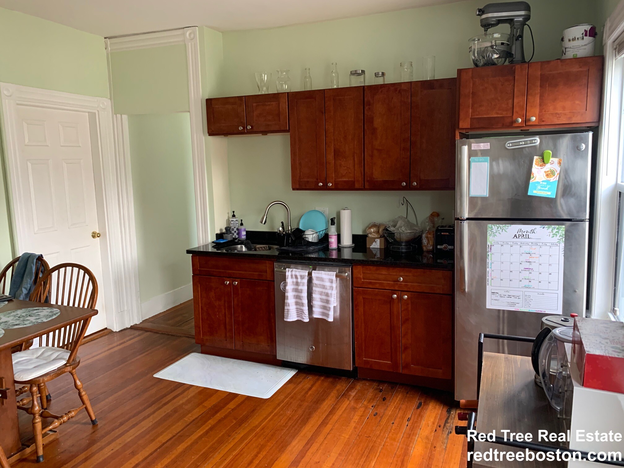 7 Timon Ave, Brookline