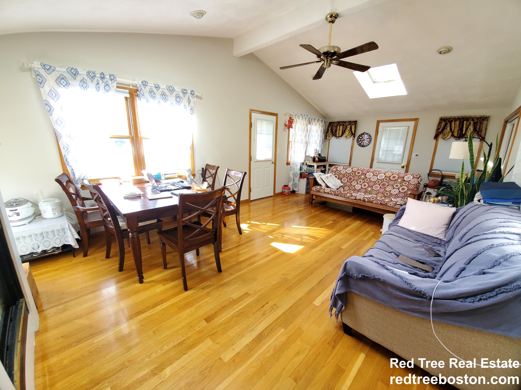 2 bed, 1 bath apartment for rent at 16 Scott St Unit 1, Woburn — photo 2 of 13