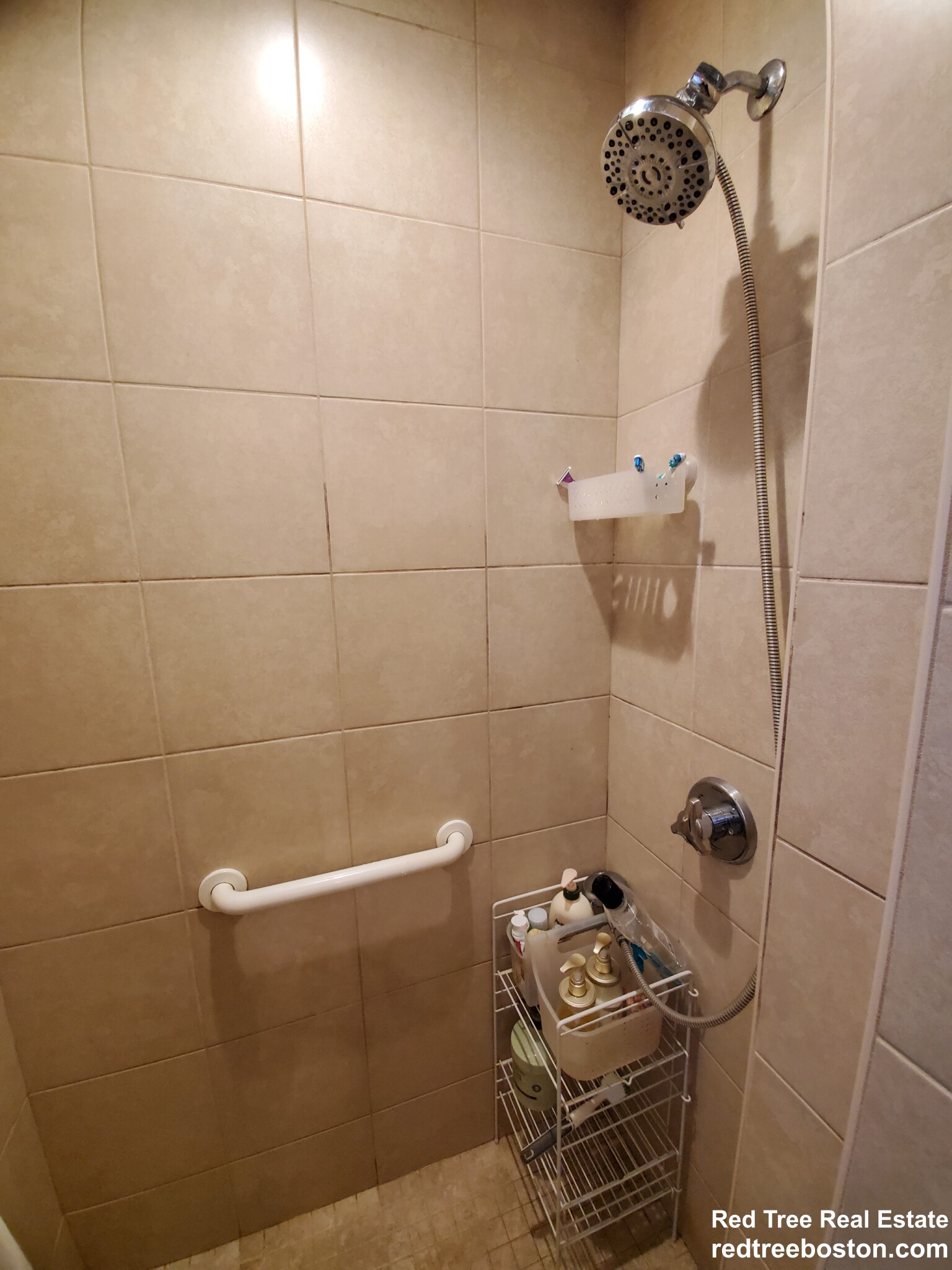 2 bed, 1 bath apartment for rent at 16 Scott St Unit 1, Woburn — photo 11 of 13