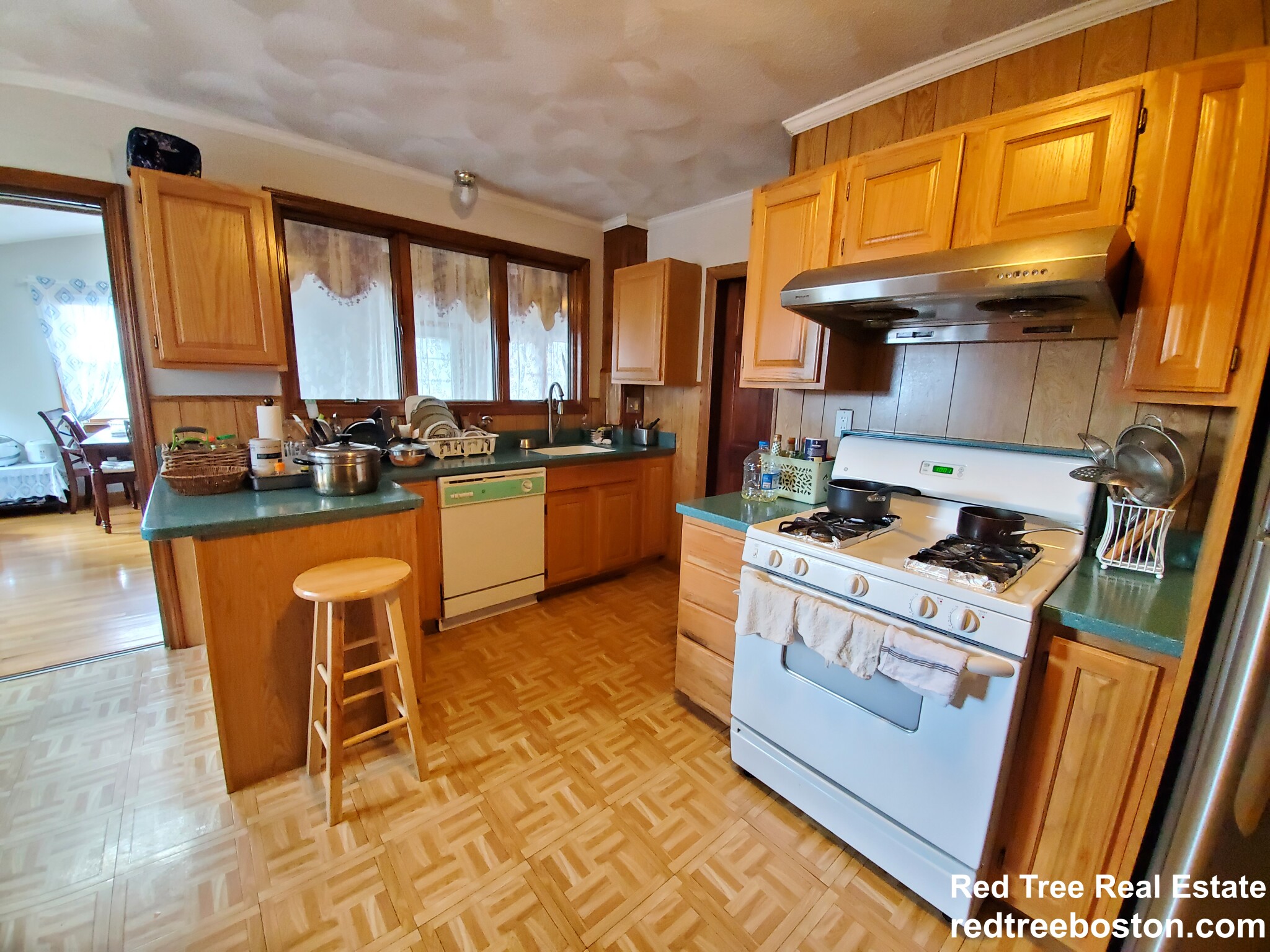 2 bed, 1 bath apartment for rent at 16 Scott St Unit 1, Woburn — photo 8 of 13