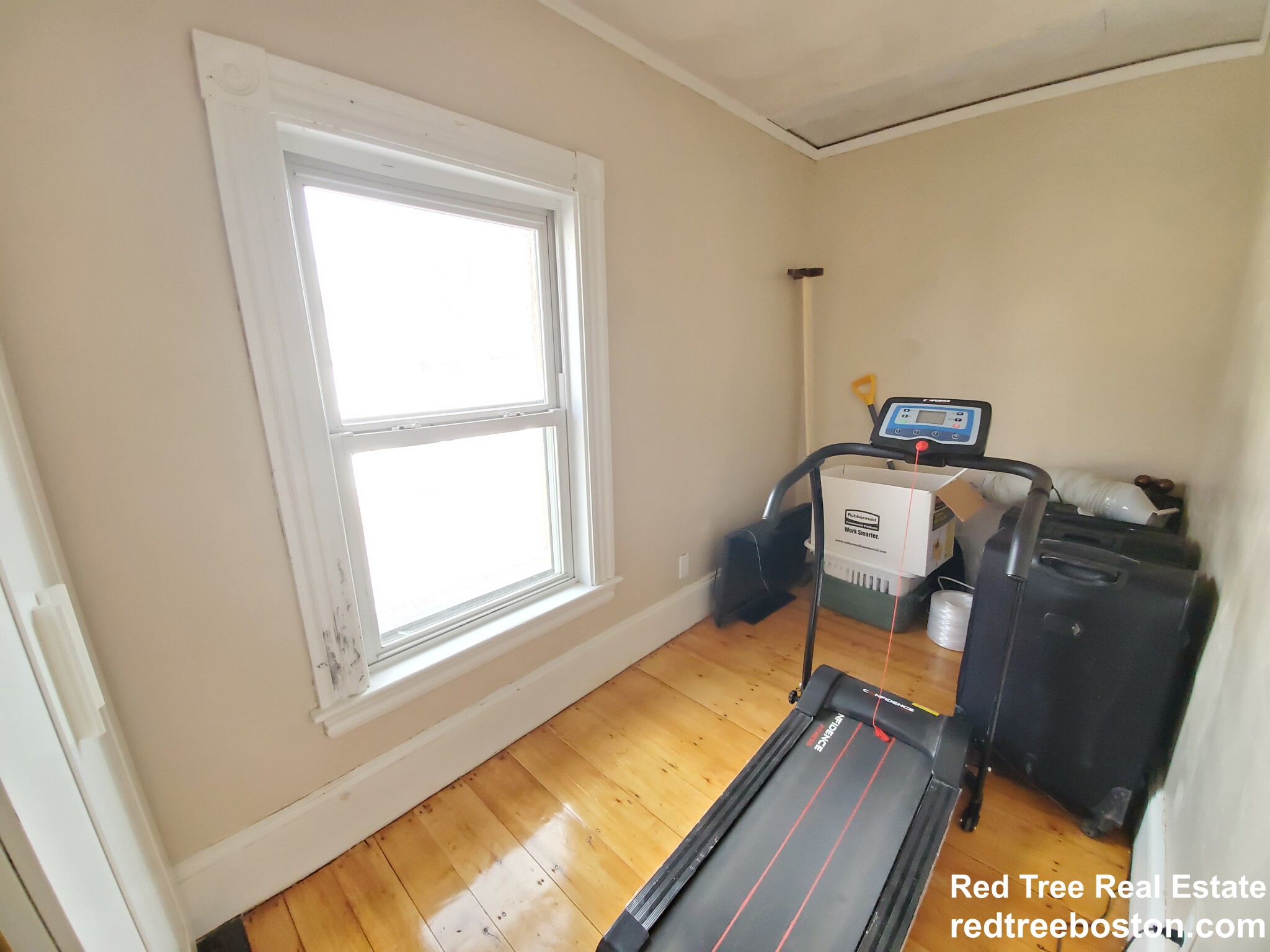 2 bed, 1 bath apartment for rent at 16 Scott St Unit 2, Woburn — photo 5 of 10