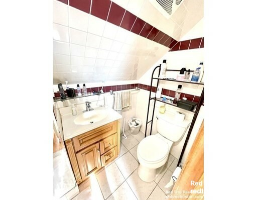 219 North Harvard St, Allston